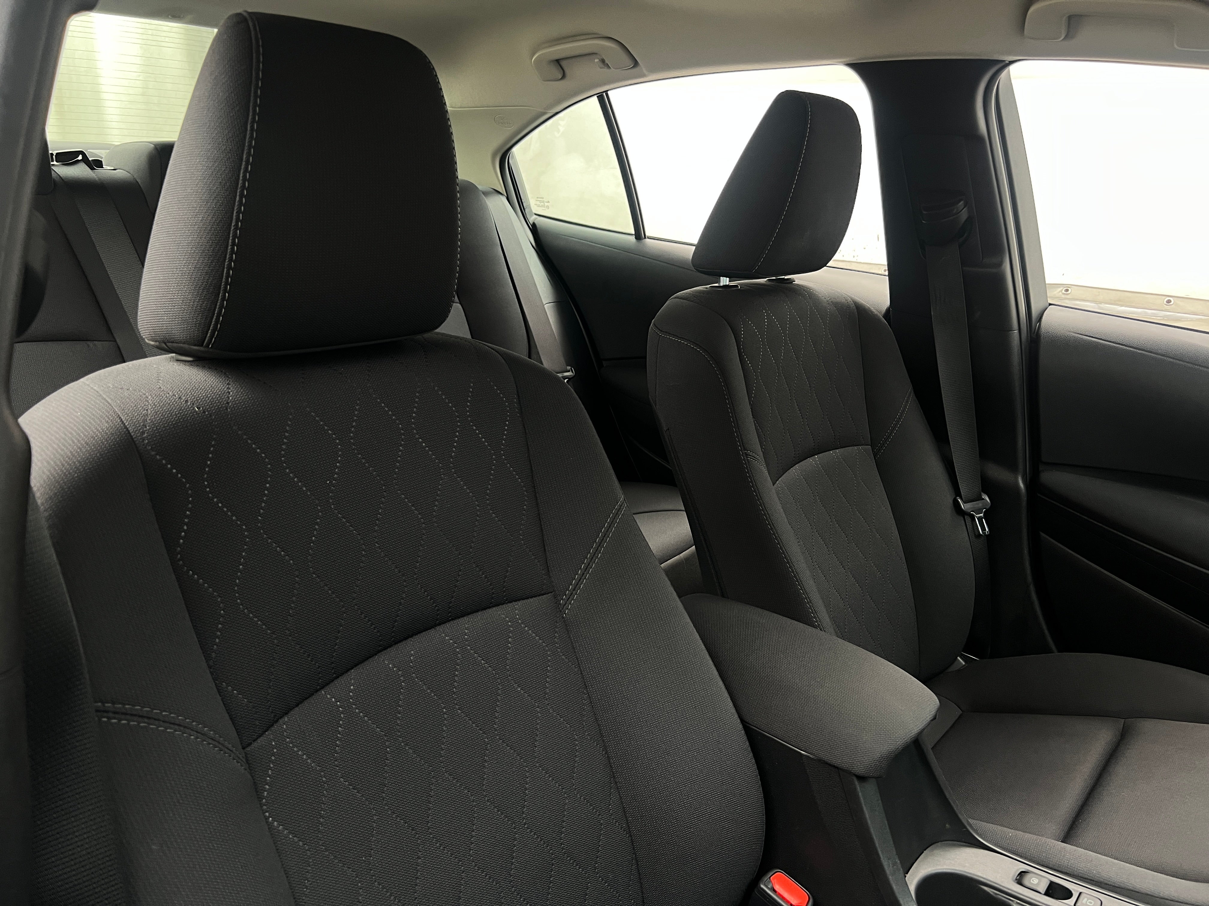 2024 Toyota Corolla LE 2