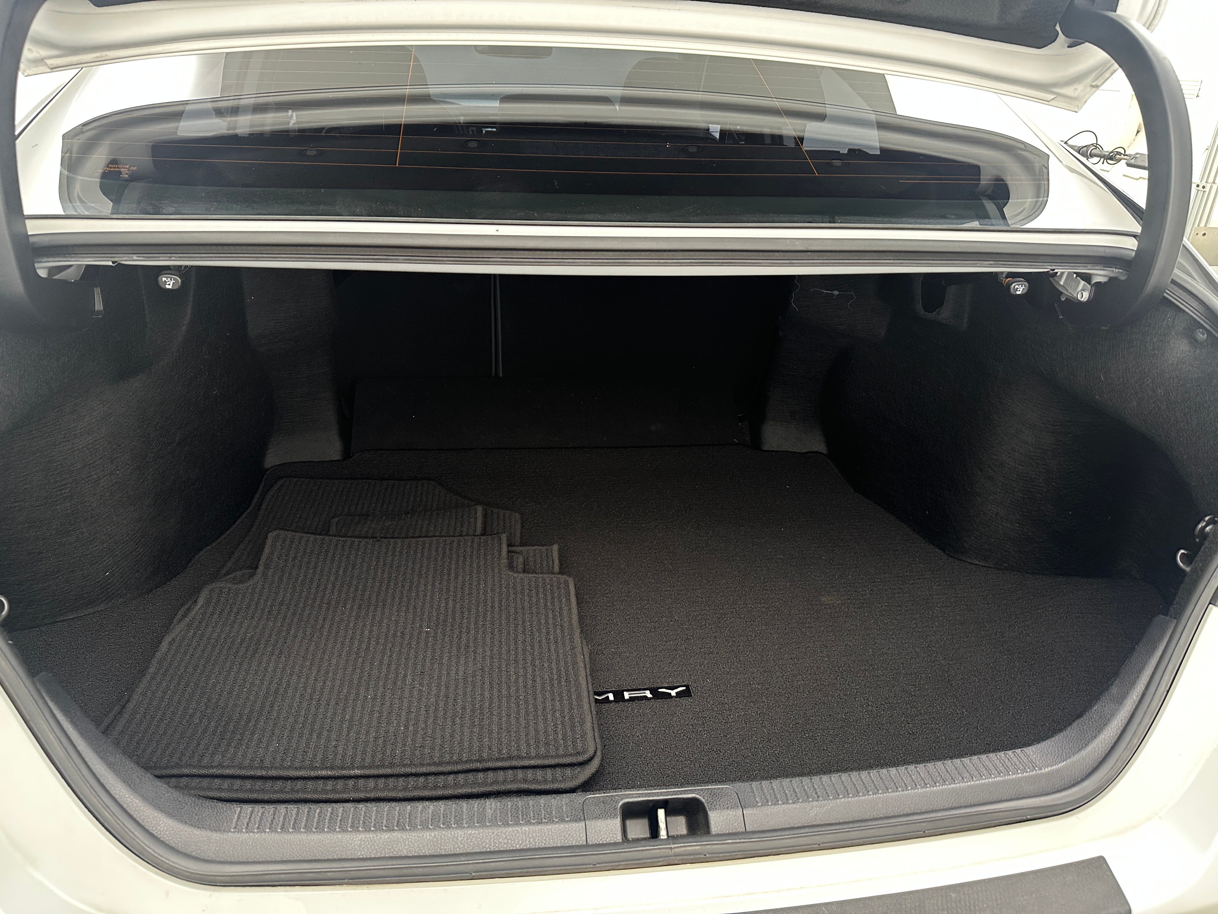 2019 Toyota Camry XSE 6