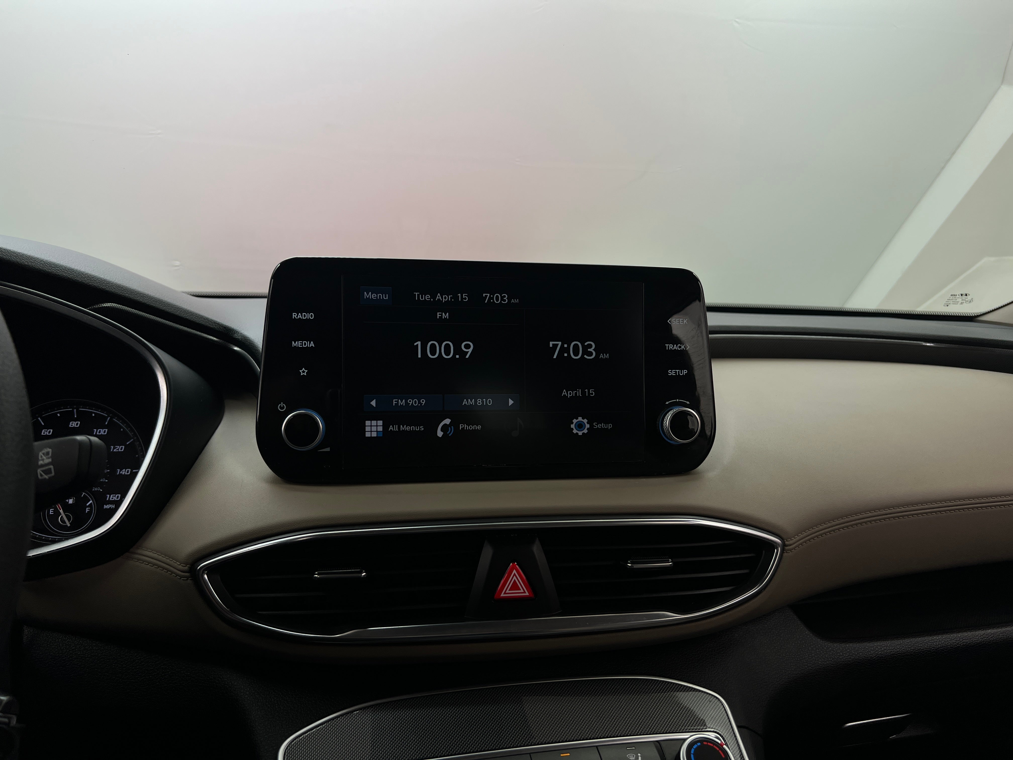 2023 Hyundai Santa Fe SE 4