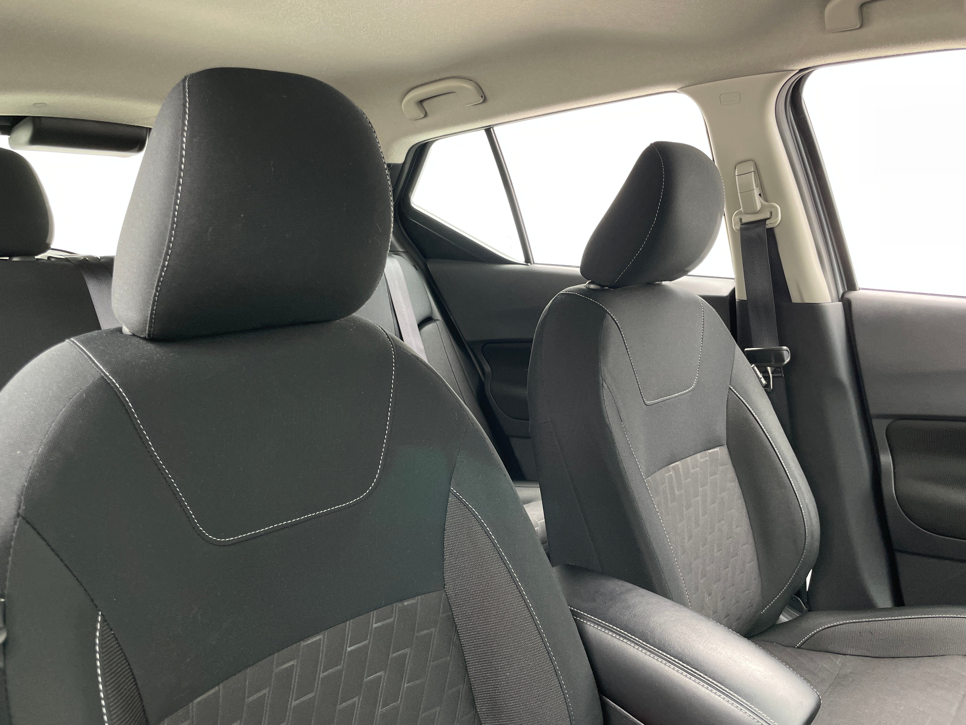 2024 Nissan Kicks SV 2