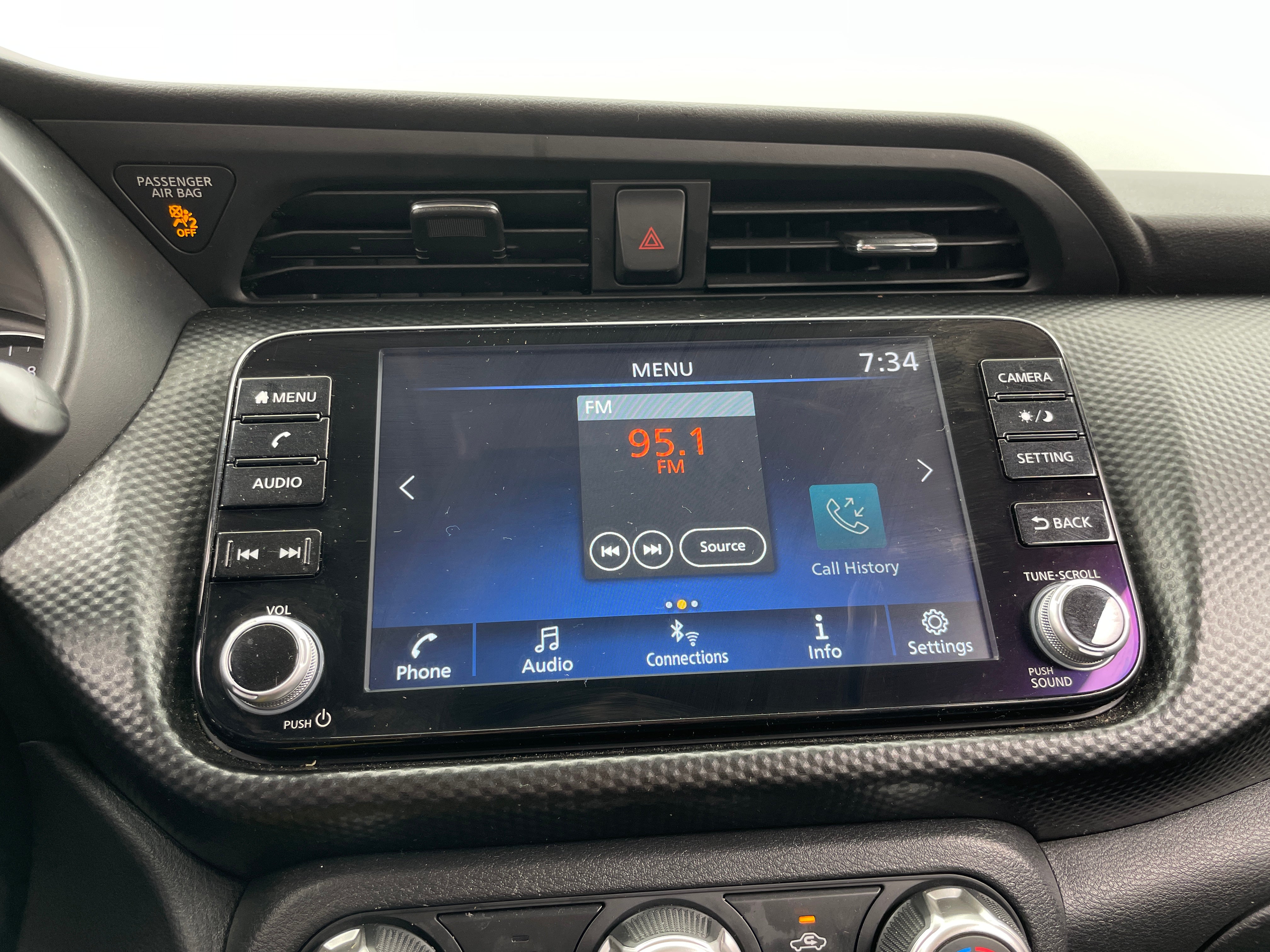 2024 Nissan Kicks SV 4