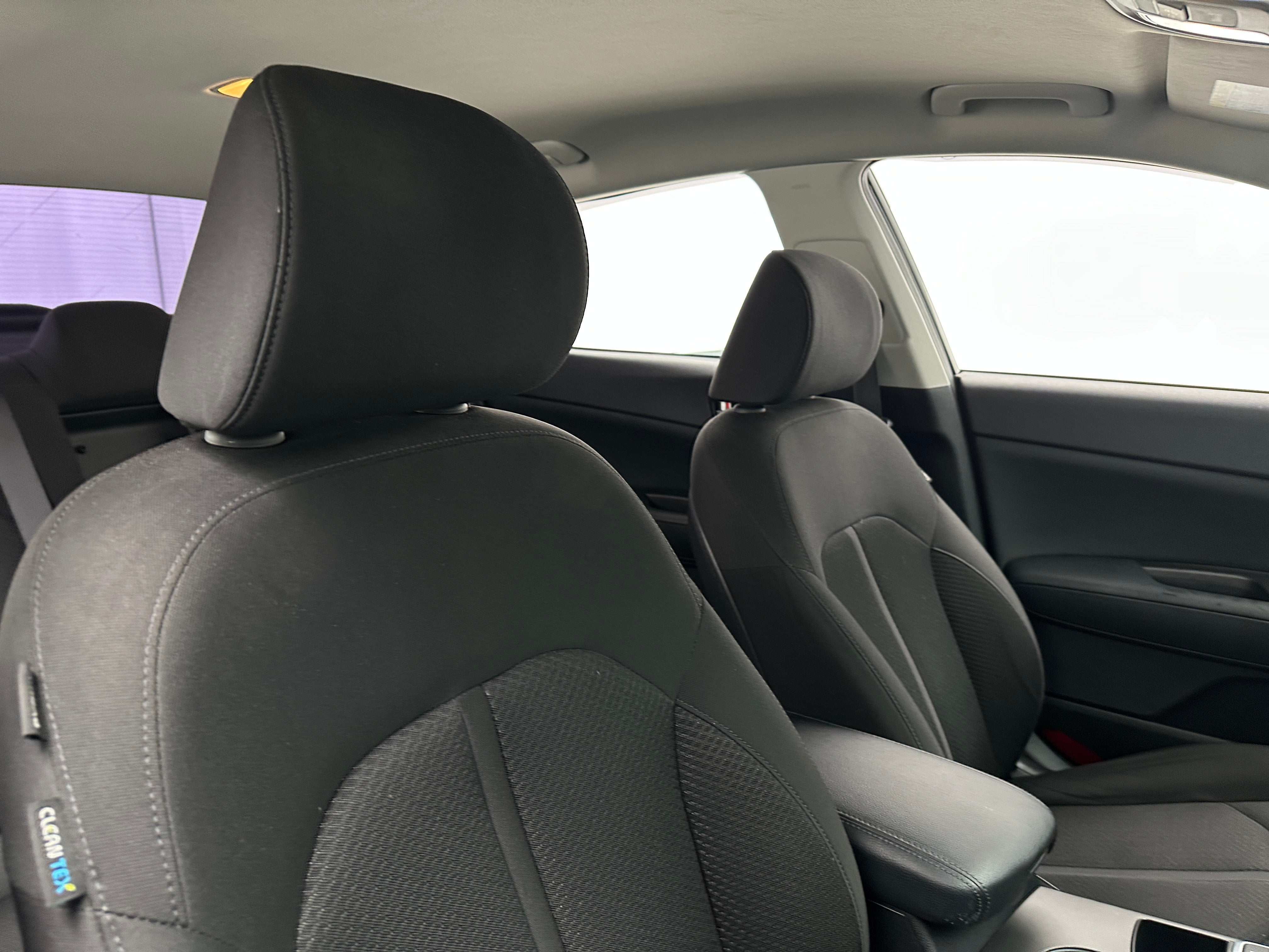 2016 Kia Optima LX 2