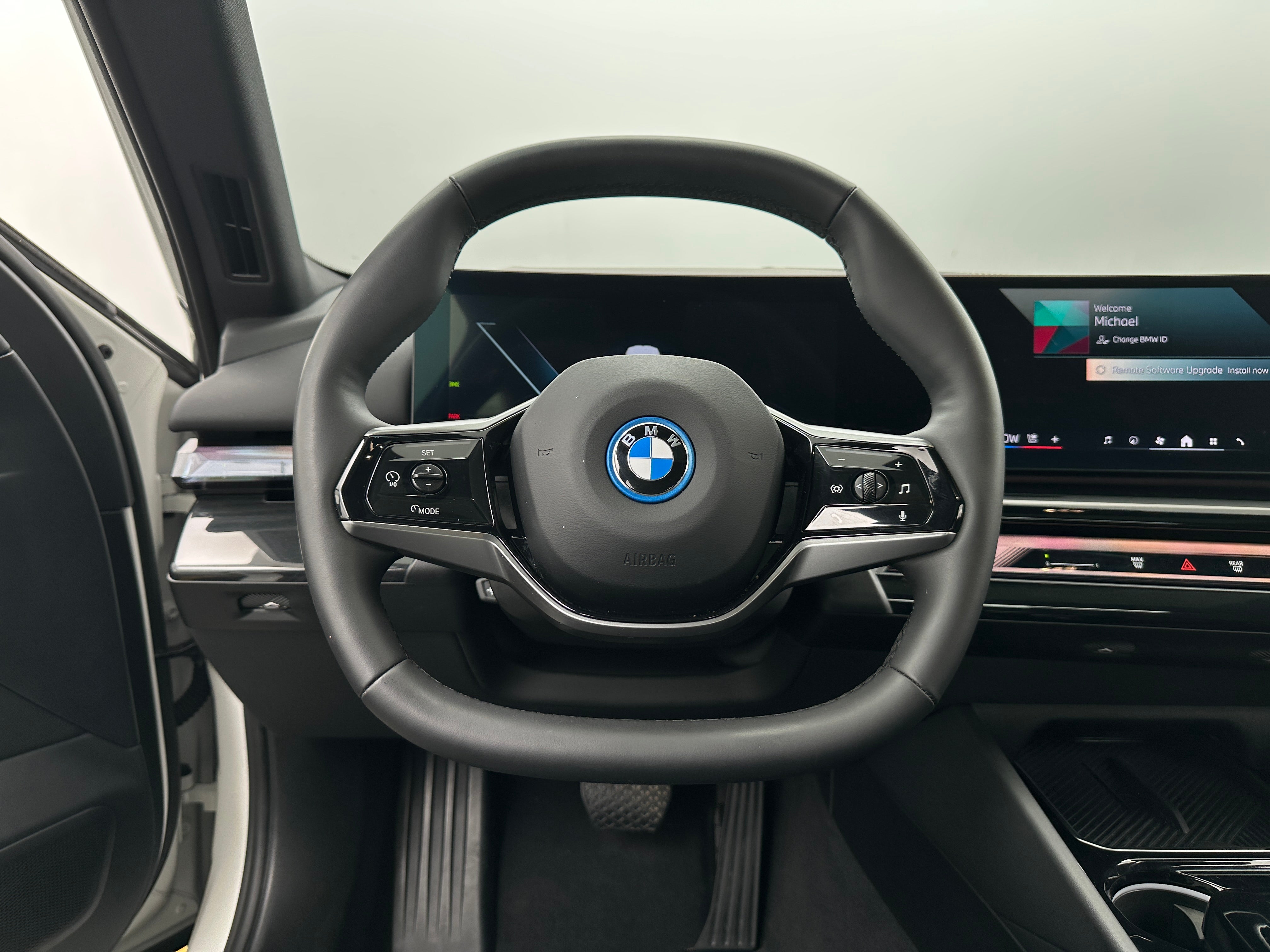 2024 BMW i5 eDrive40 4