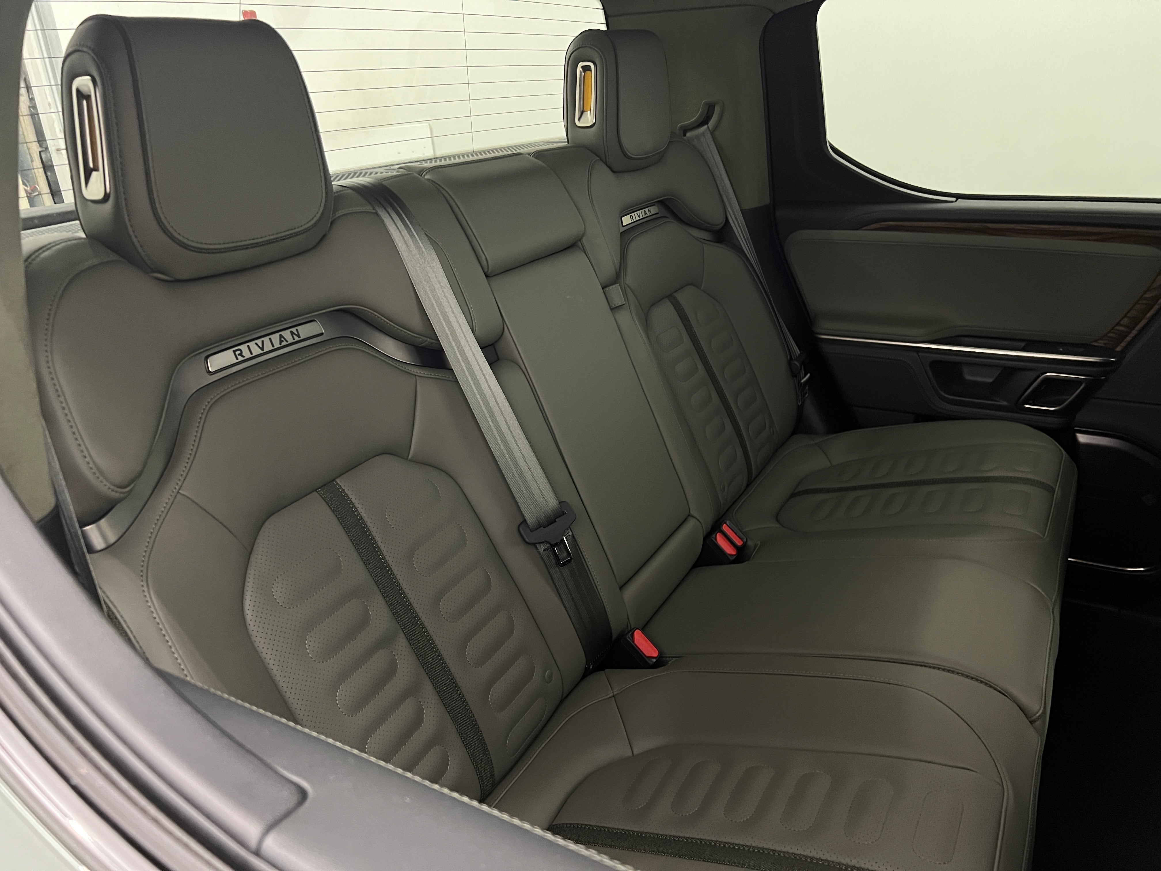 2023 Rivian R1T Adventure 5