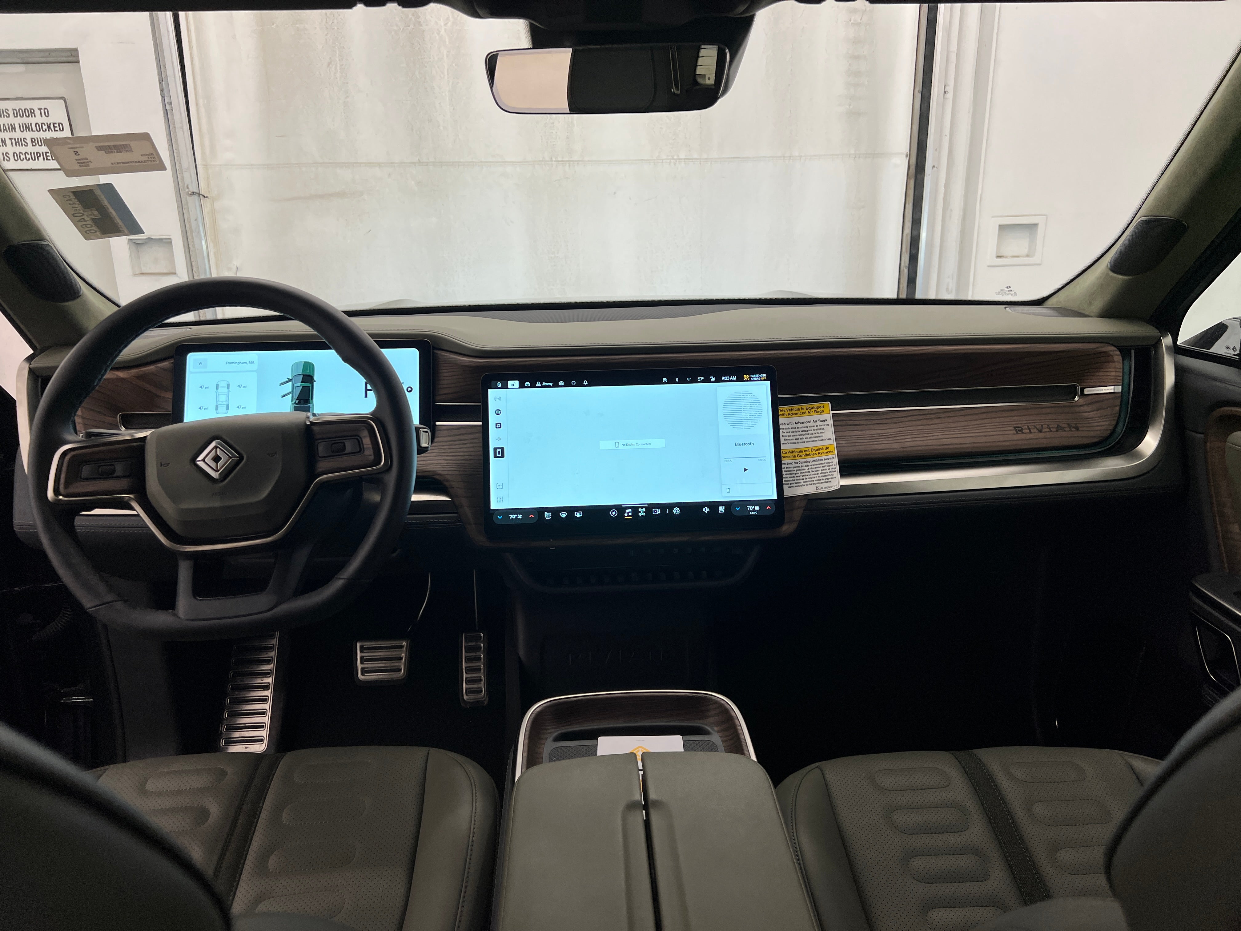 2023 Rivian R1T Adventure 2