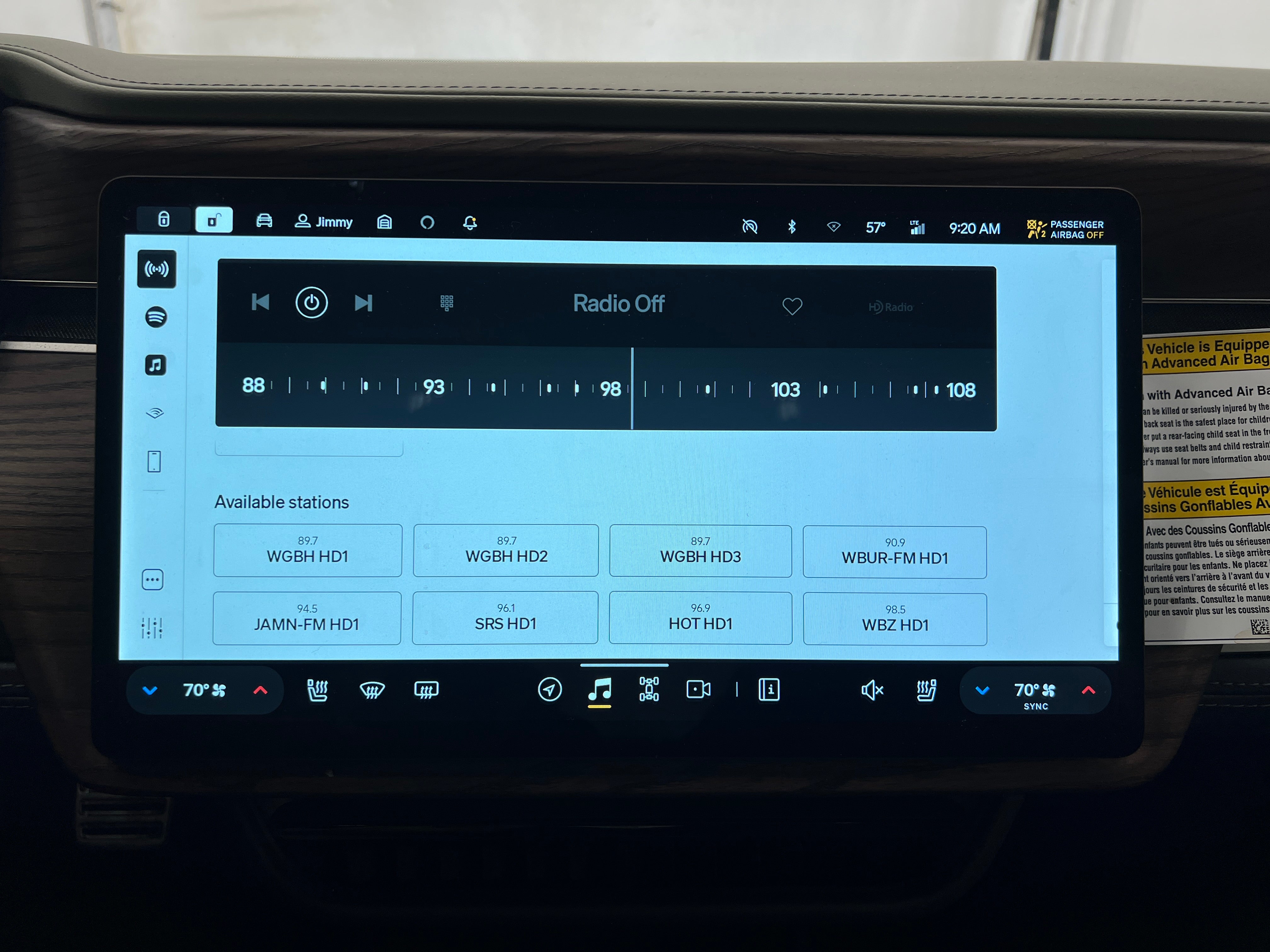 2023 Rivian R1T Adventure 3