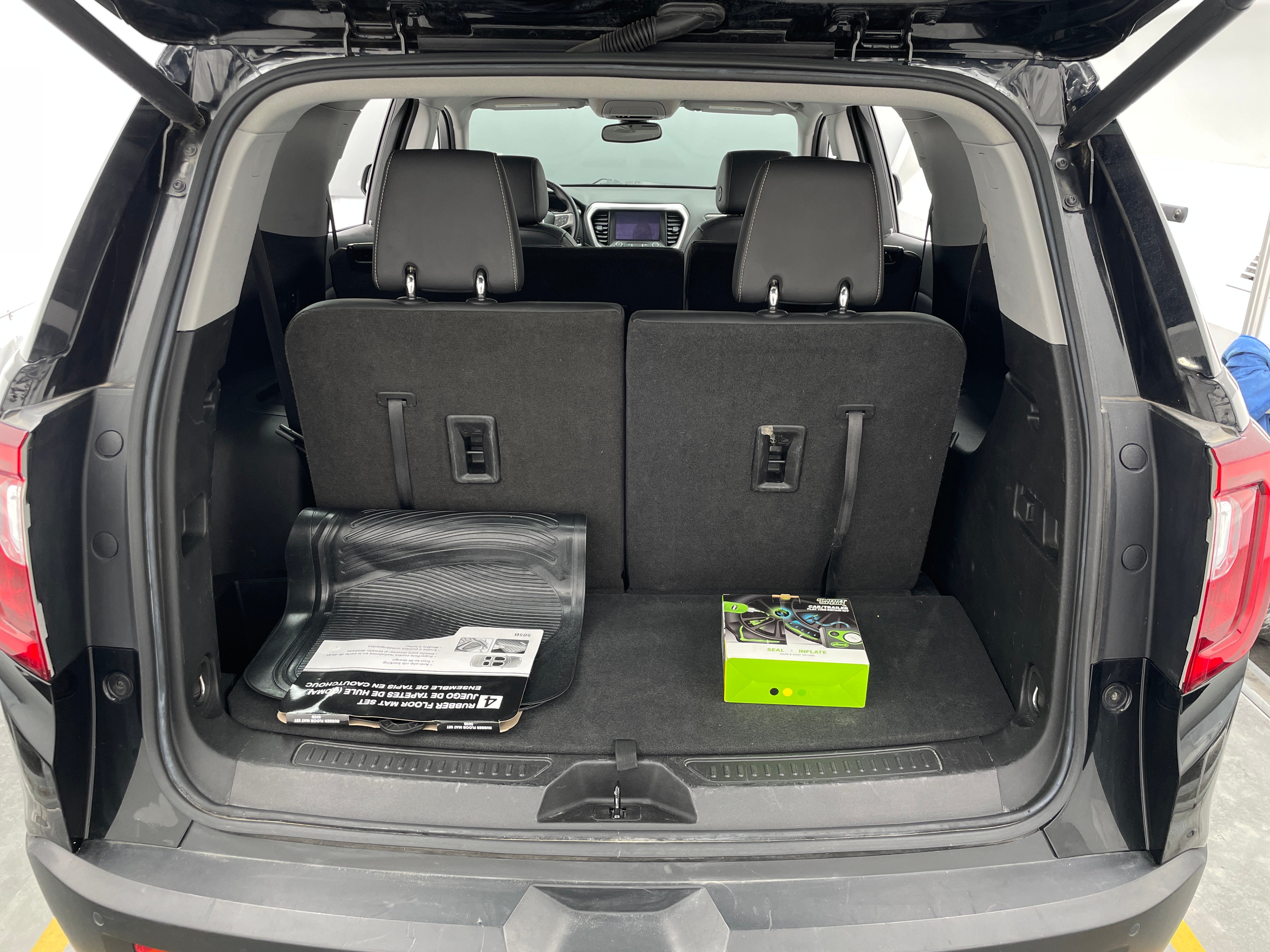 2023 GMC Acadia SLT 6