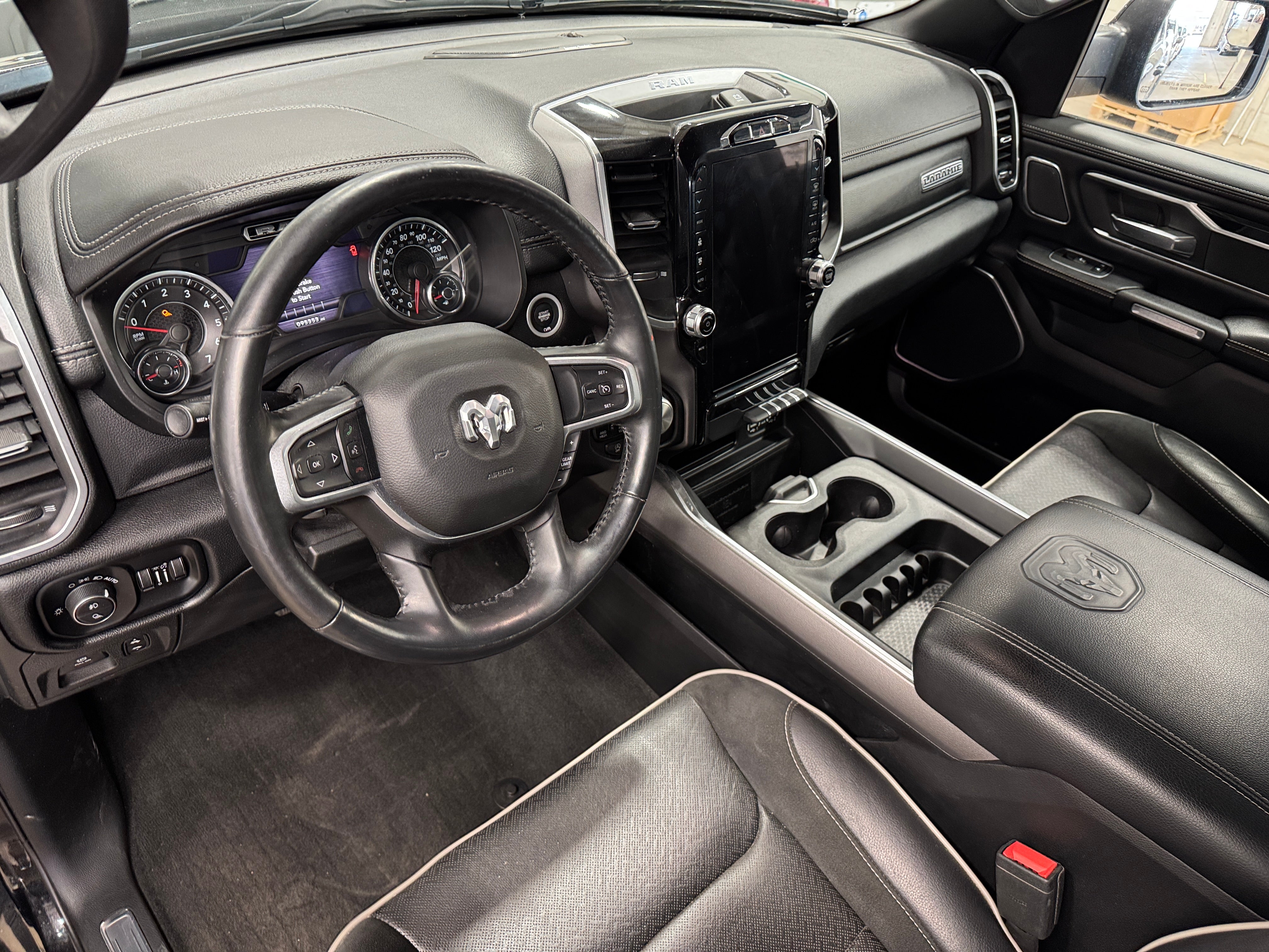2020 RAM 1500 Laramie 2