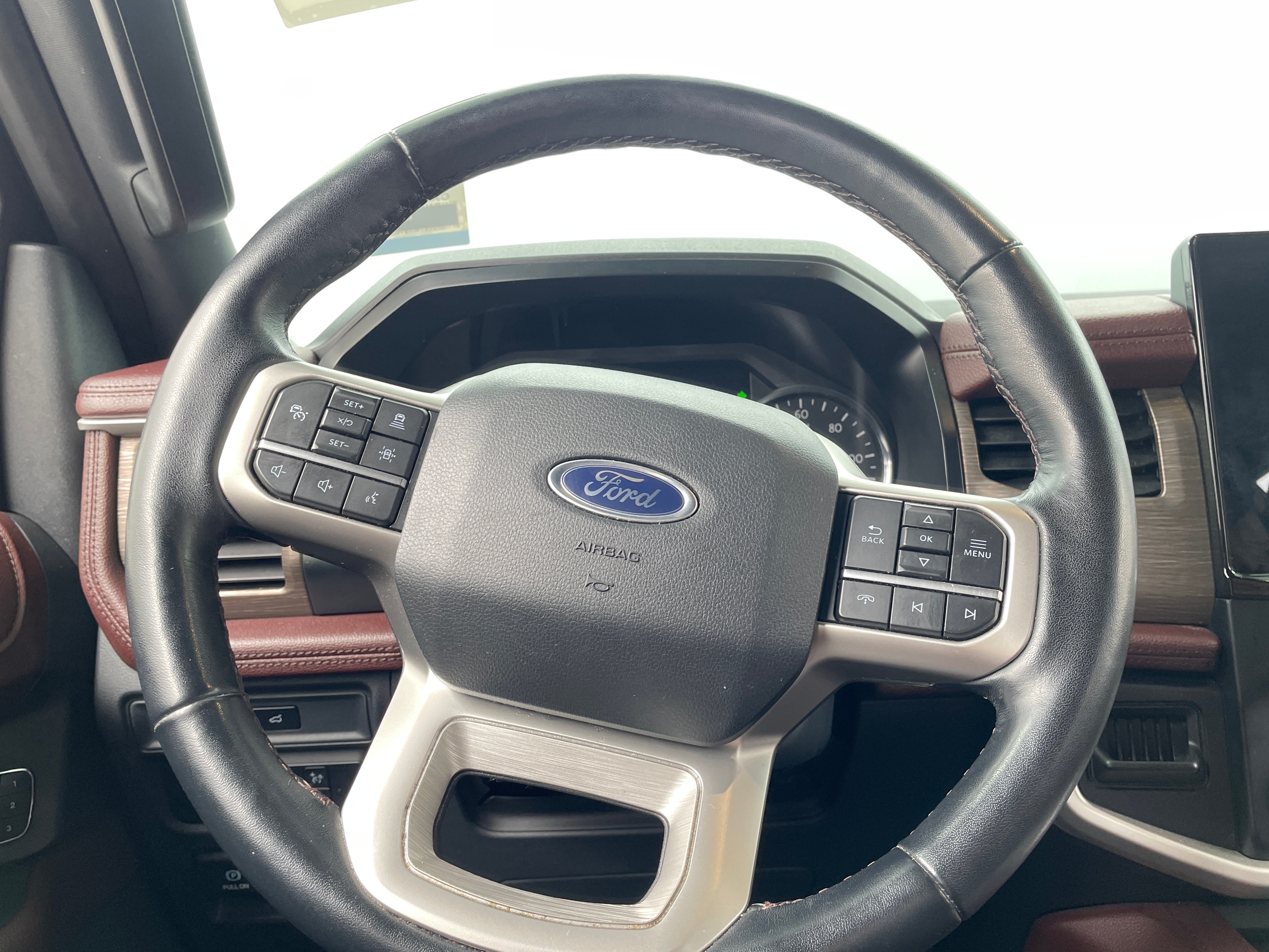 2023 Ford Expedition Limited 4