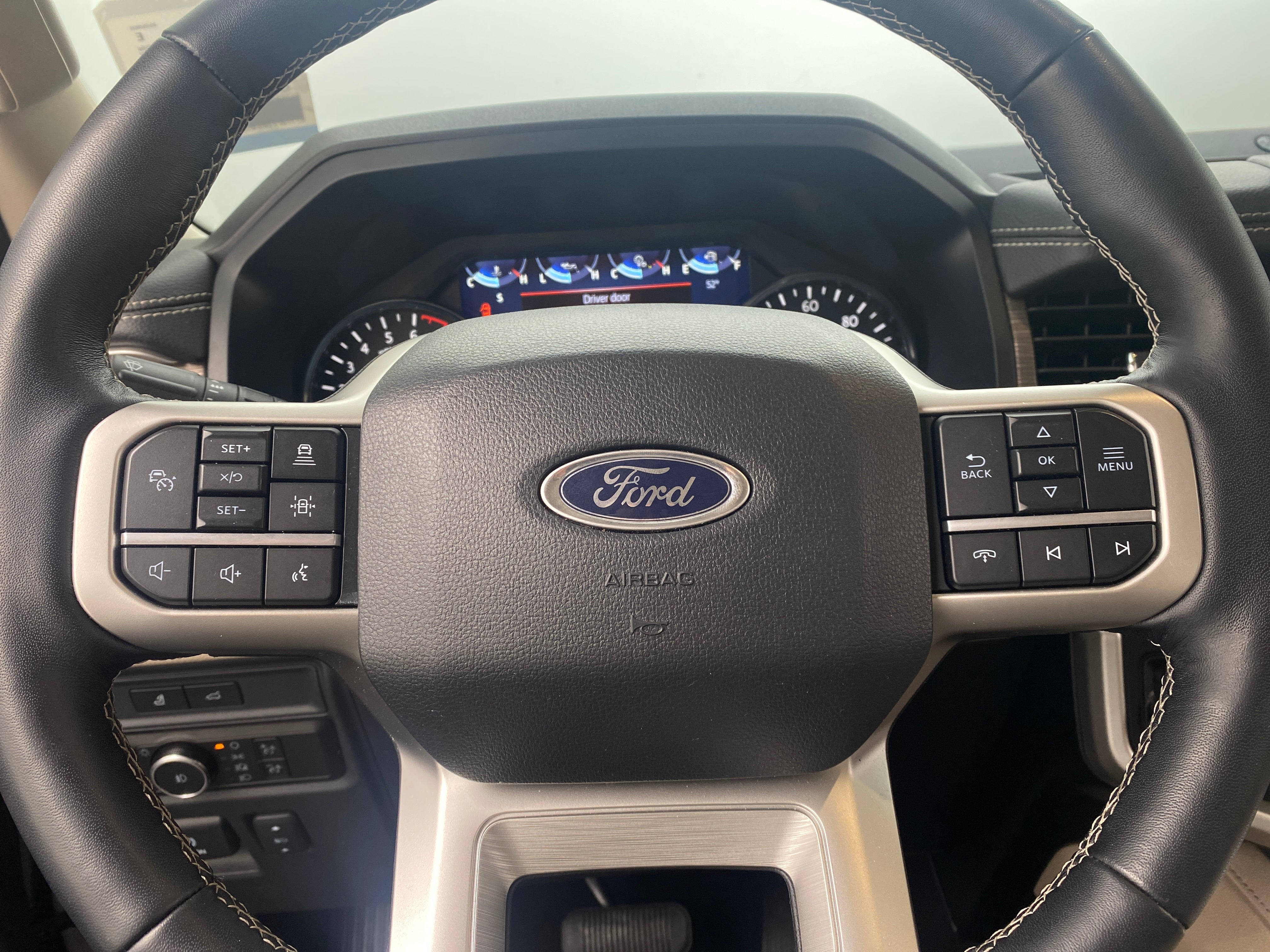 2024 Ford Expedition Limited 4