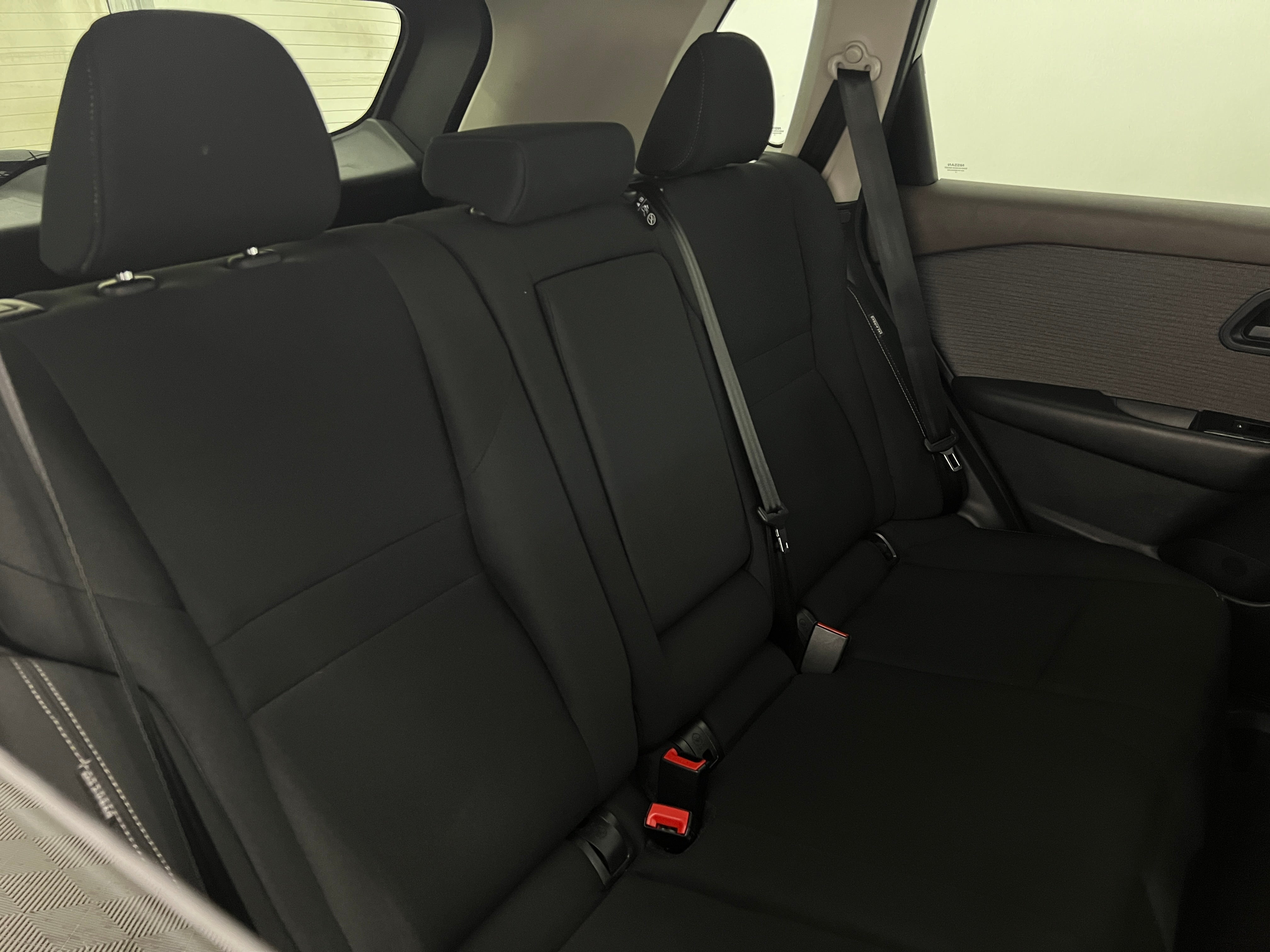 2023 Nissan Rogue S 6