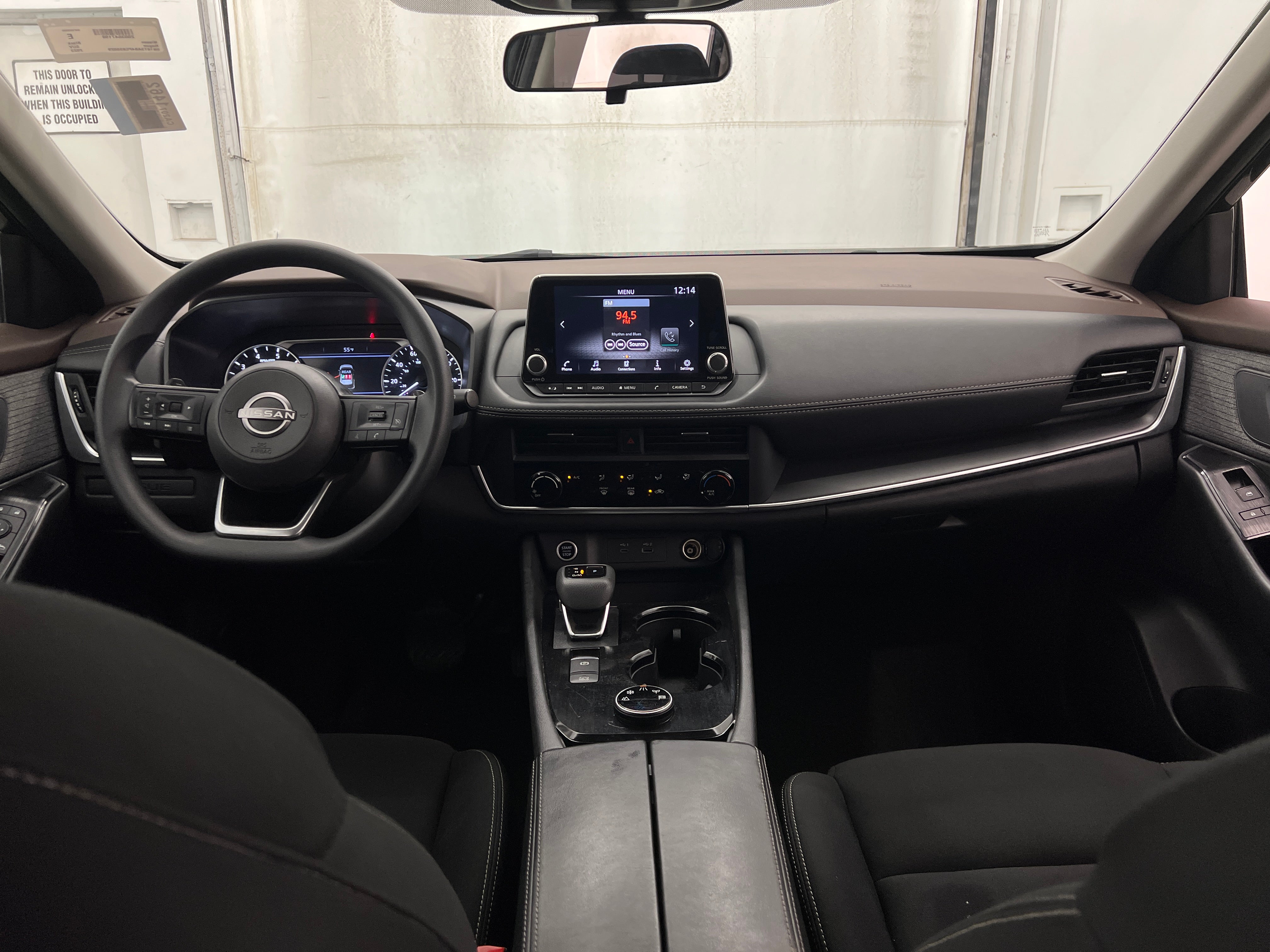 2023 Nissan Rogue S 3