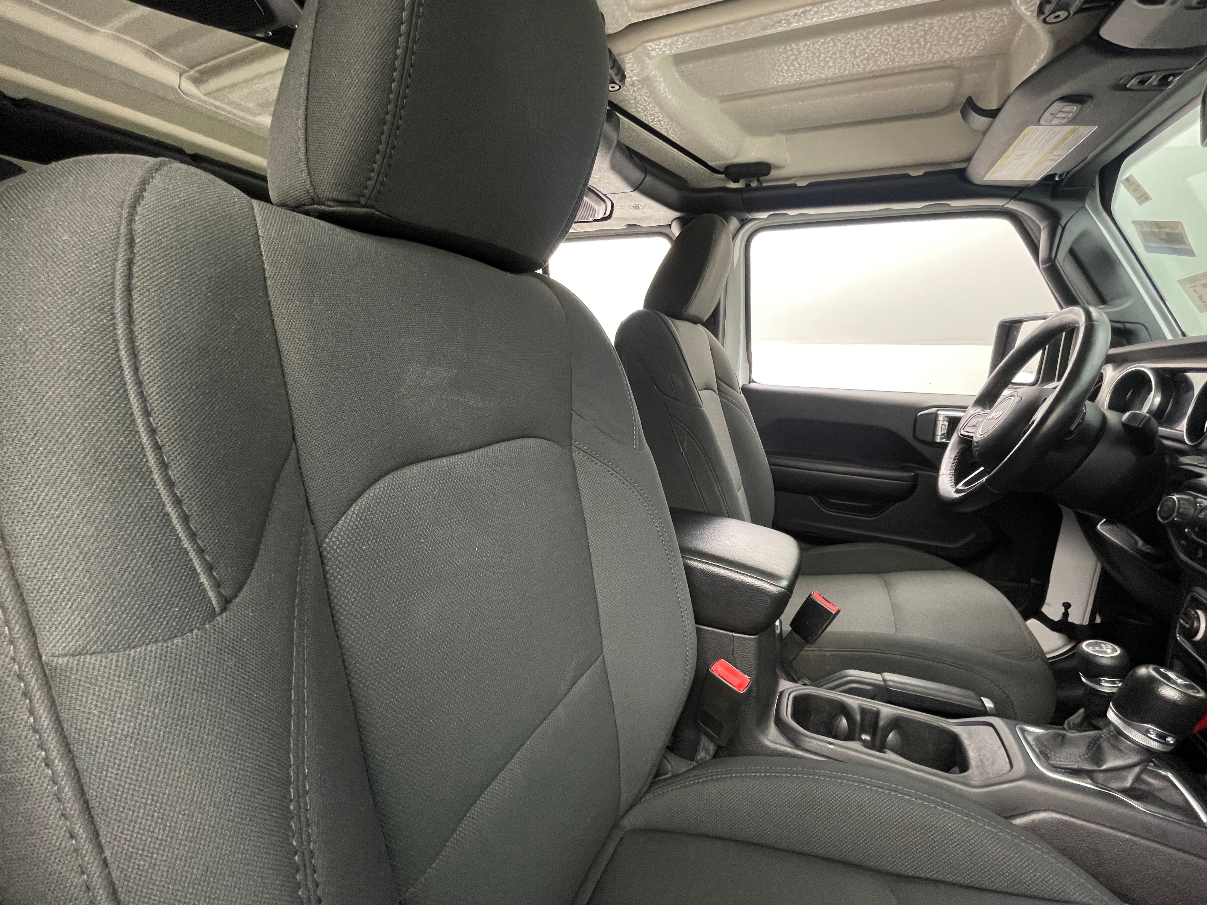 2018 Jeep Wrangler Unlimited Sport S 2