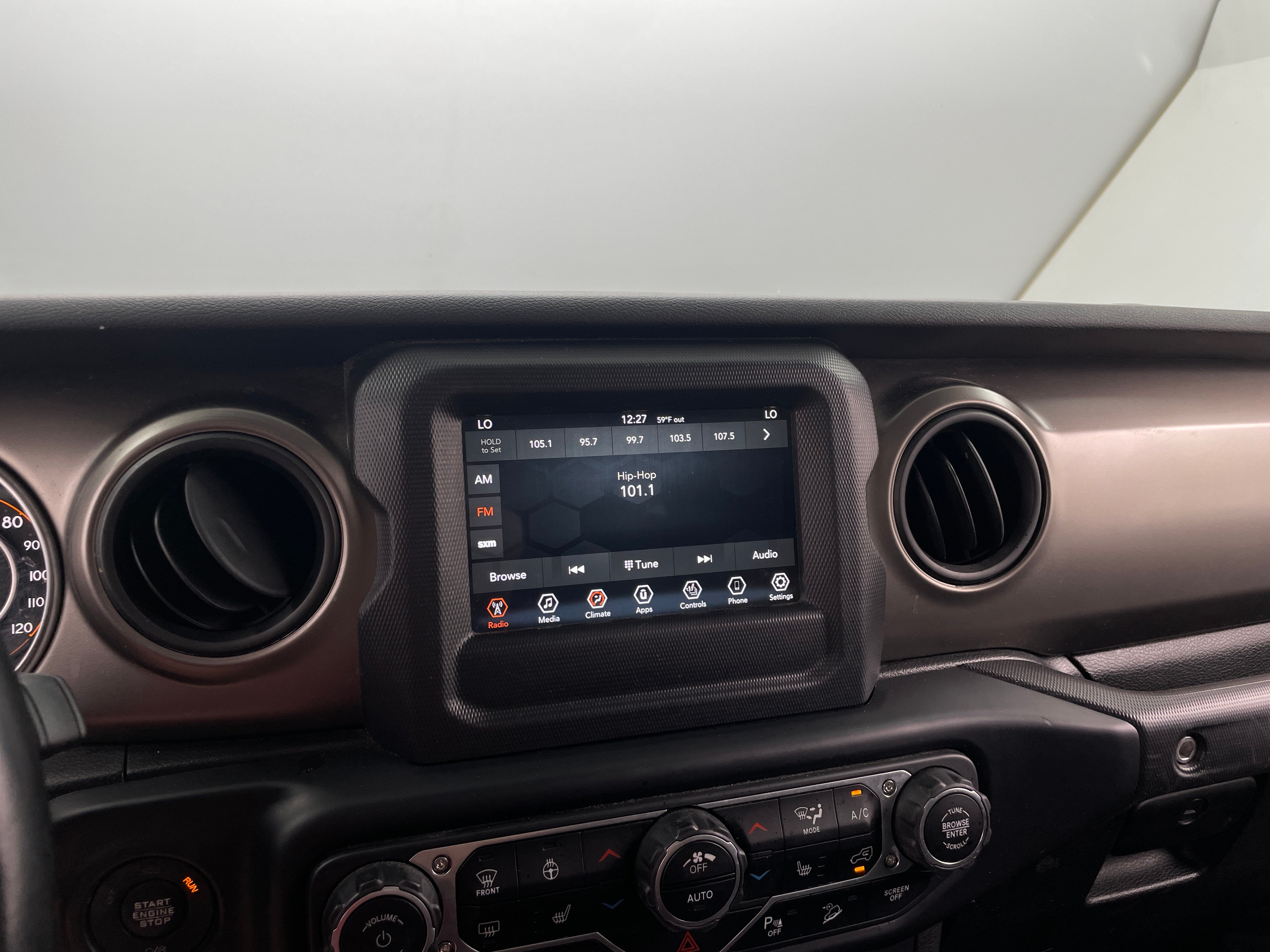 2018 Jeep Wrangler Unlimited Sport S 4