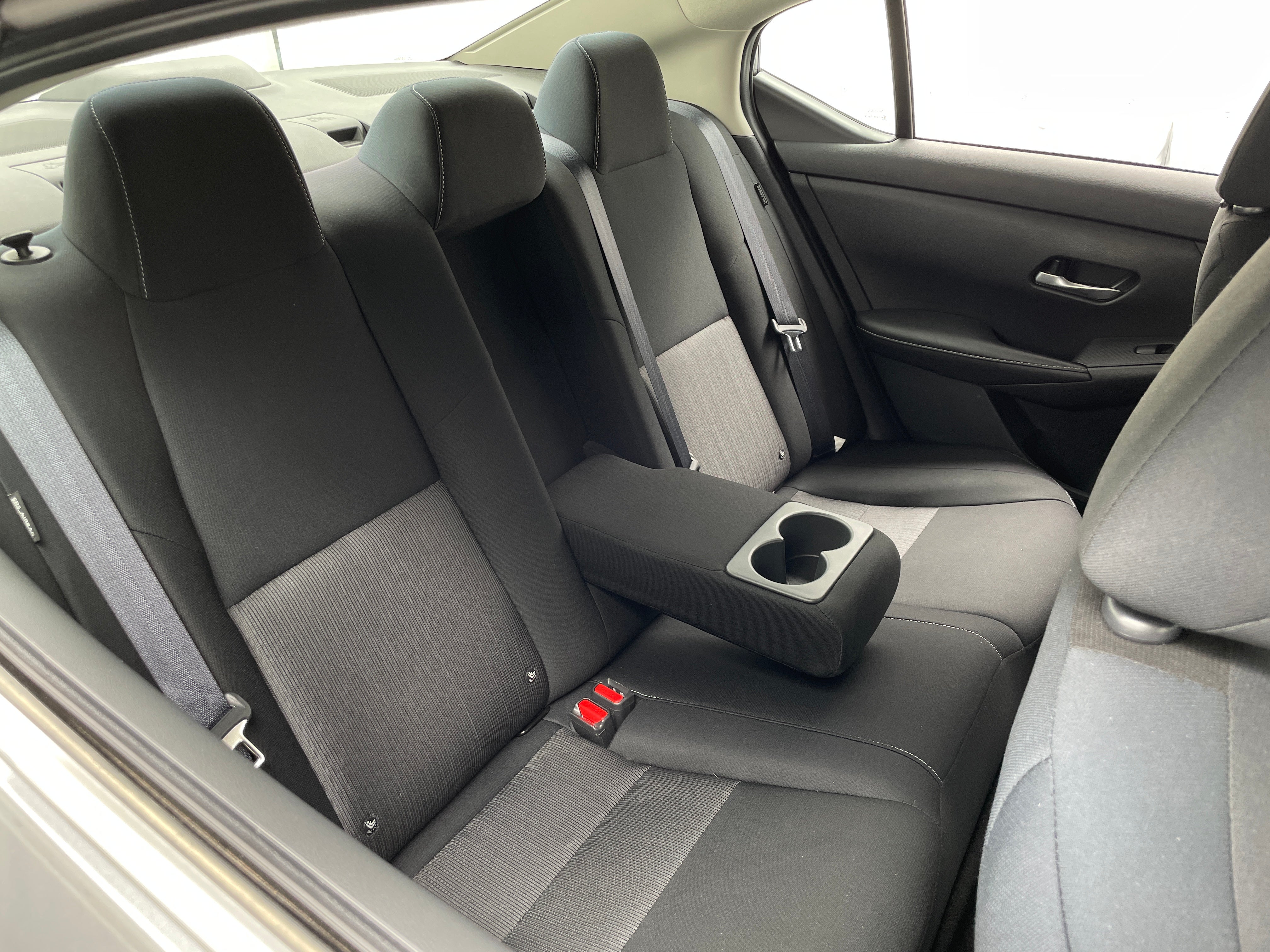 2022 Nissan Sentra SV 6