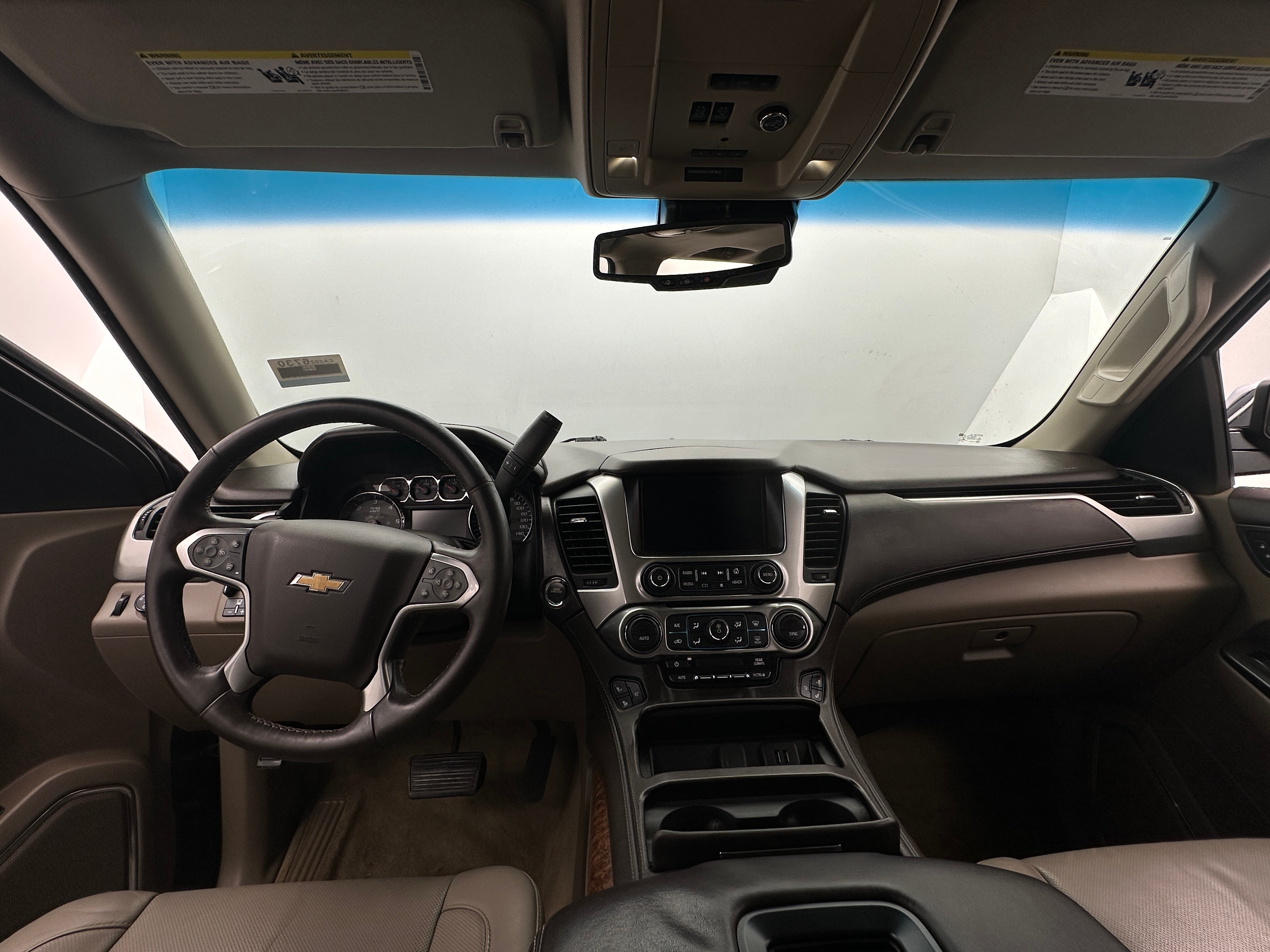 2015 Chevrolet Suburban LTZ 3