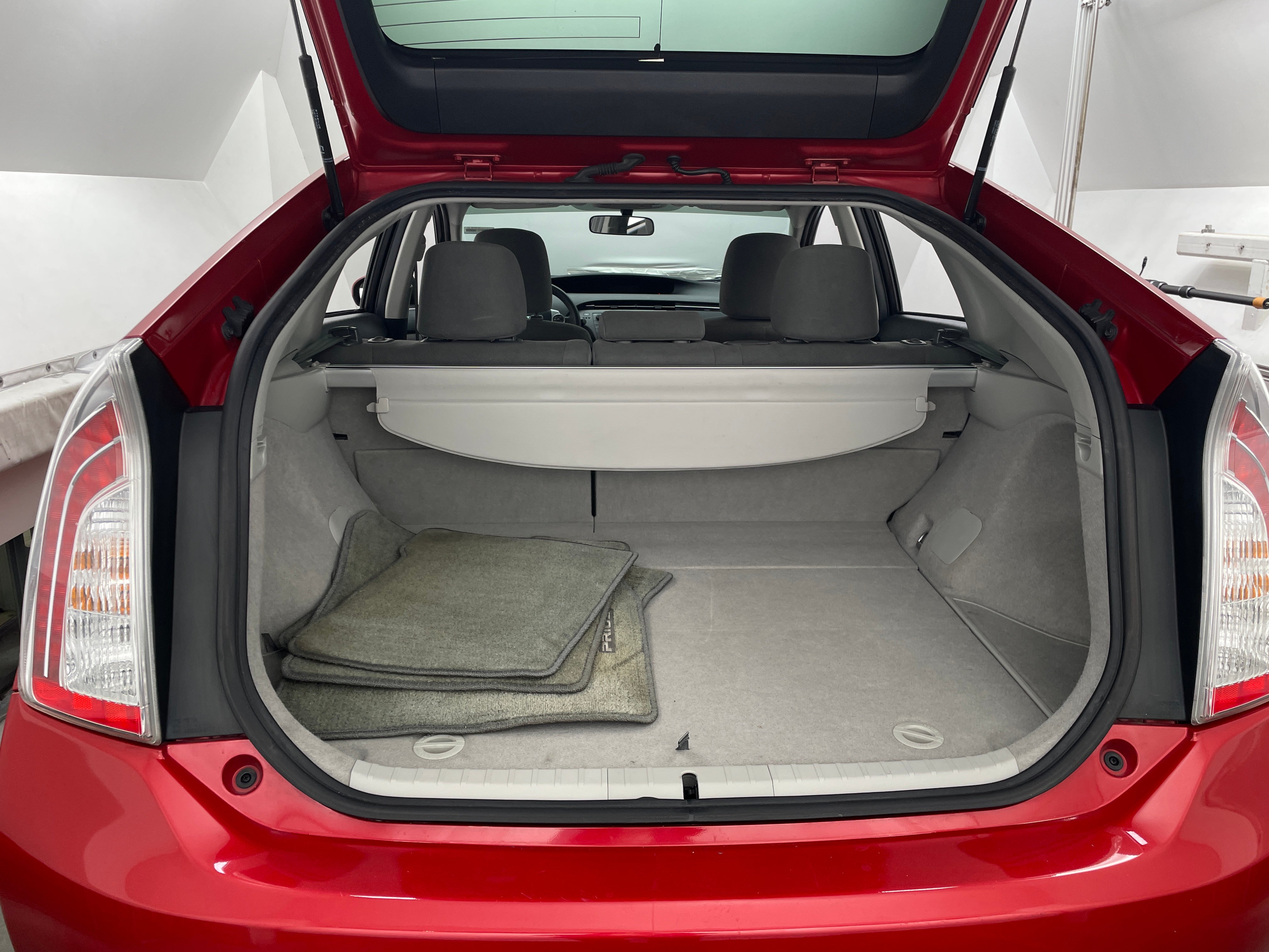 2012 Toyota Prius Three 7