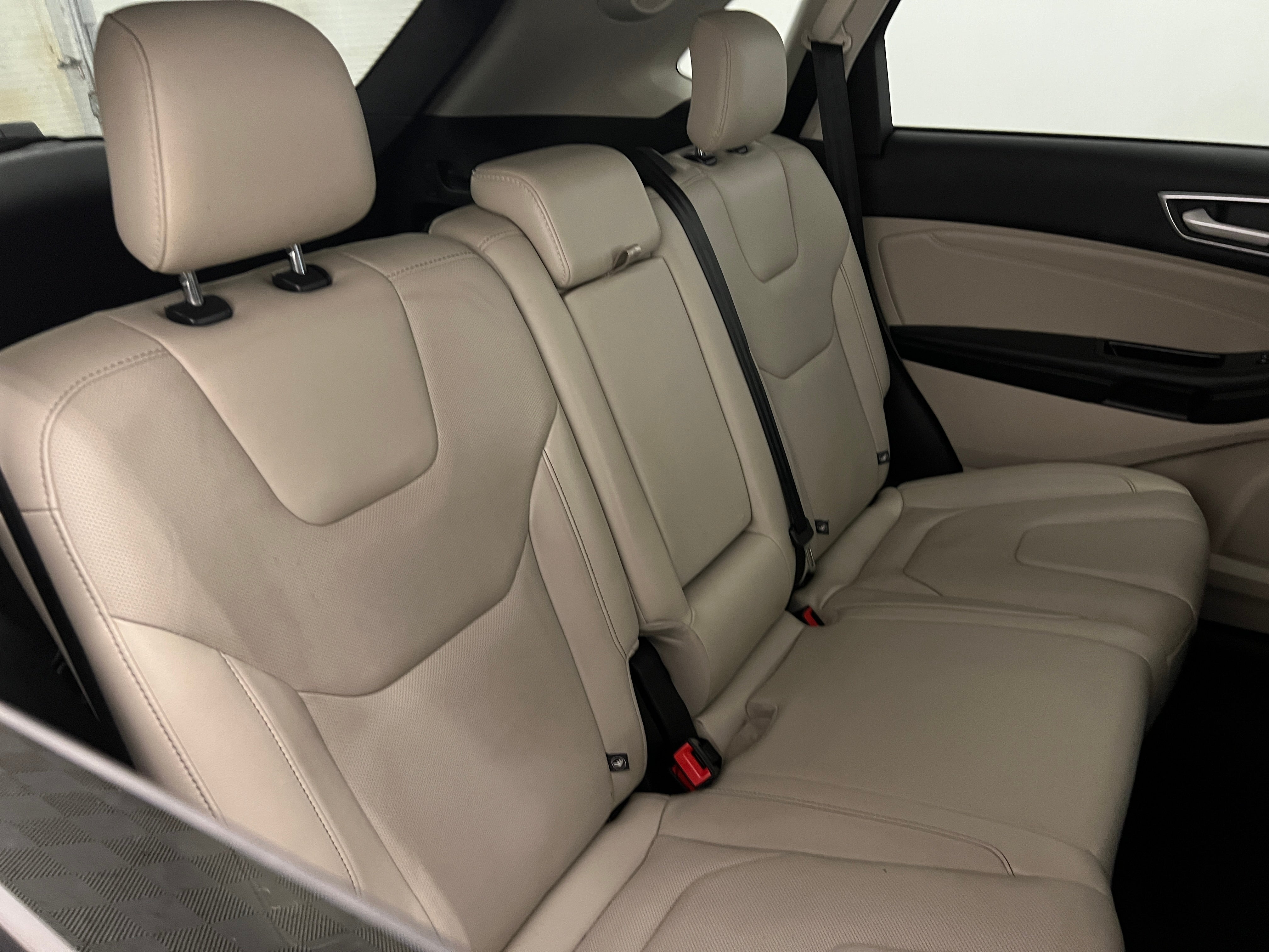 2017 Ford Edge Titanium 5