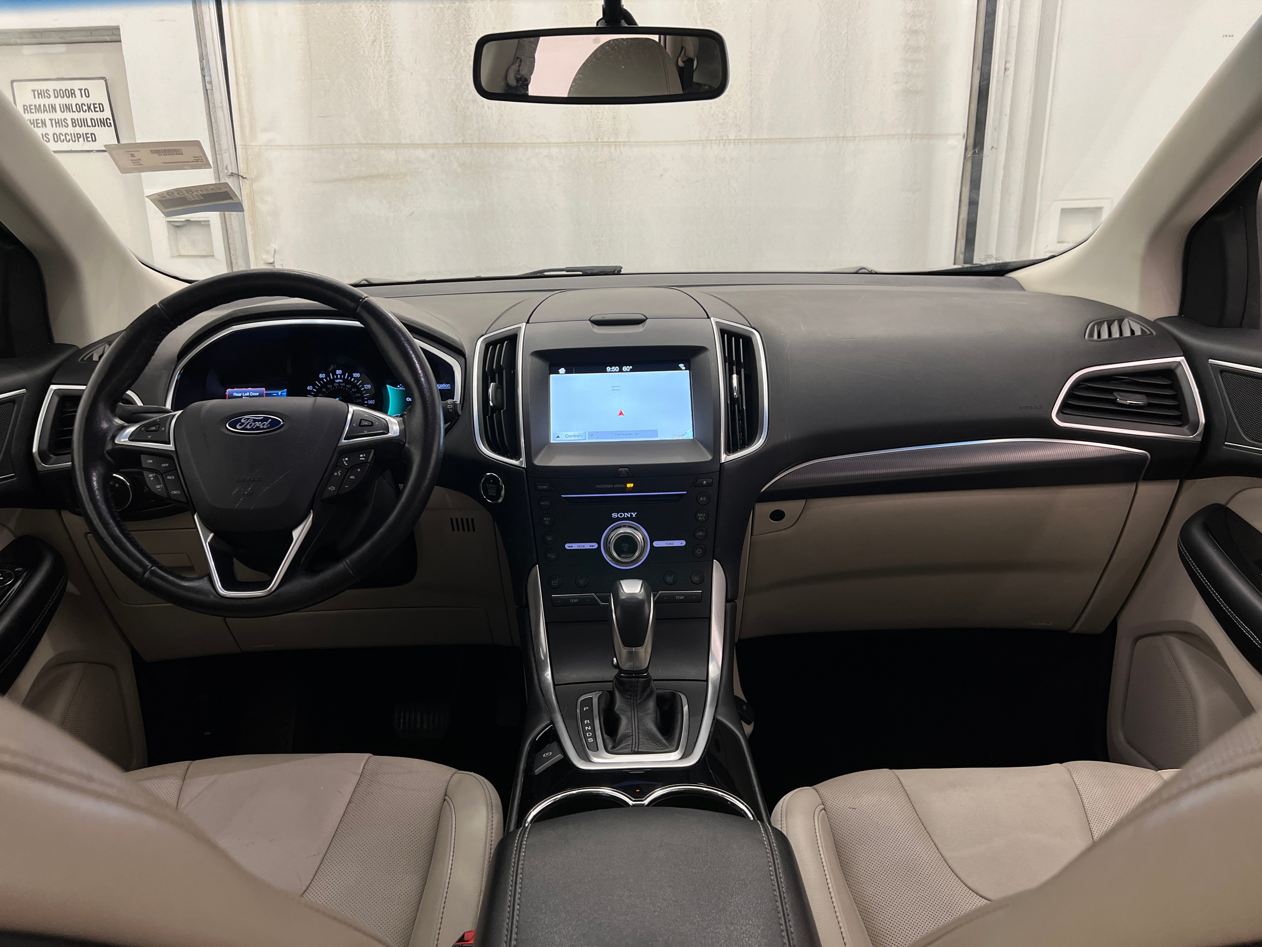 2017 Ford Edge Titanium 2
