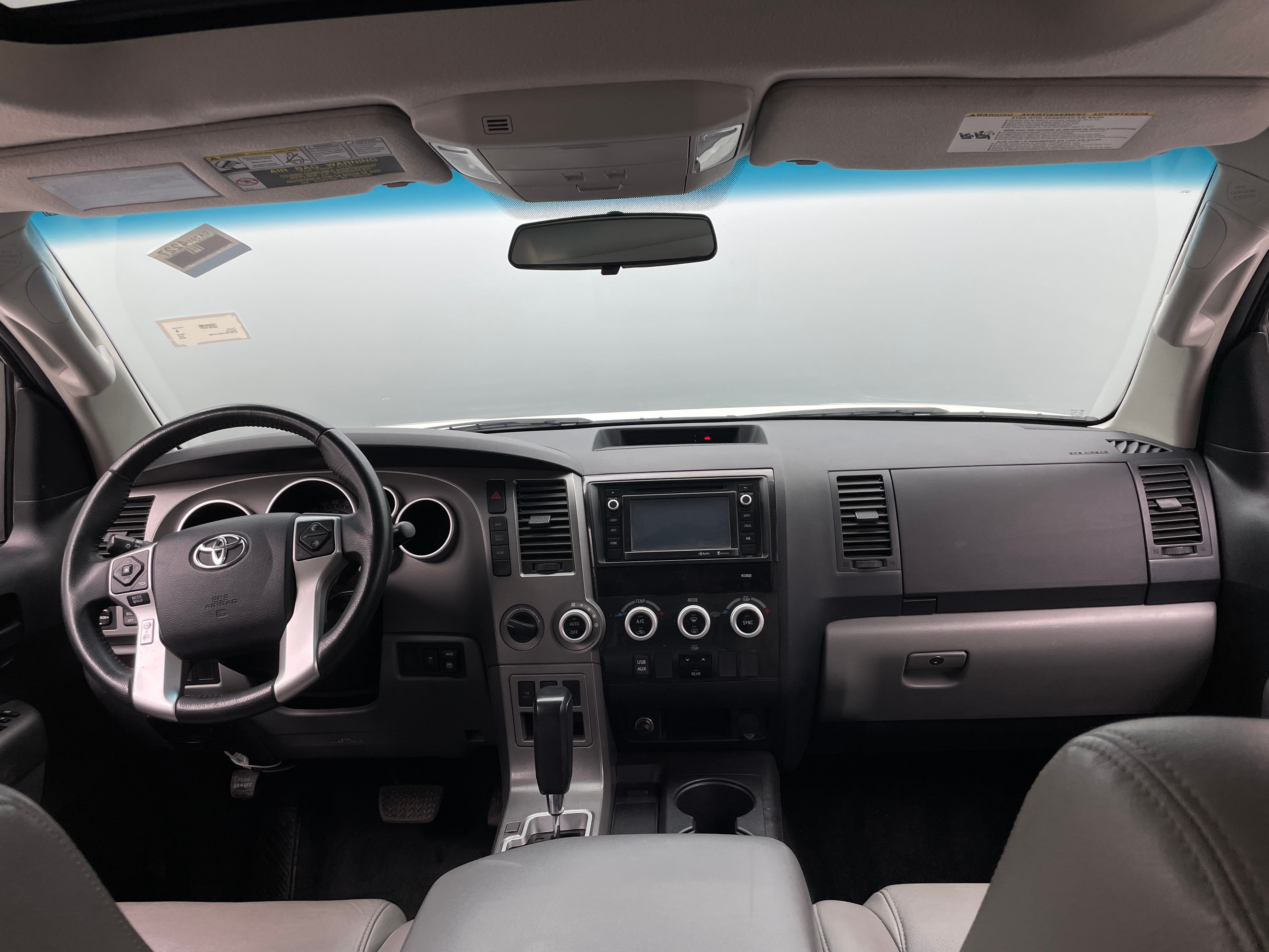 2016 Toyota Sequoia SR5 3