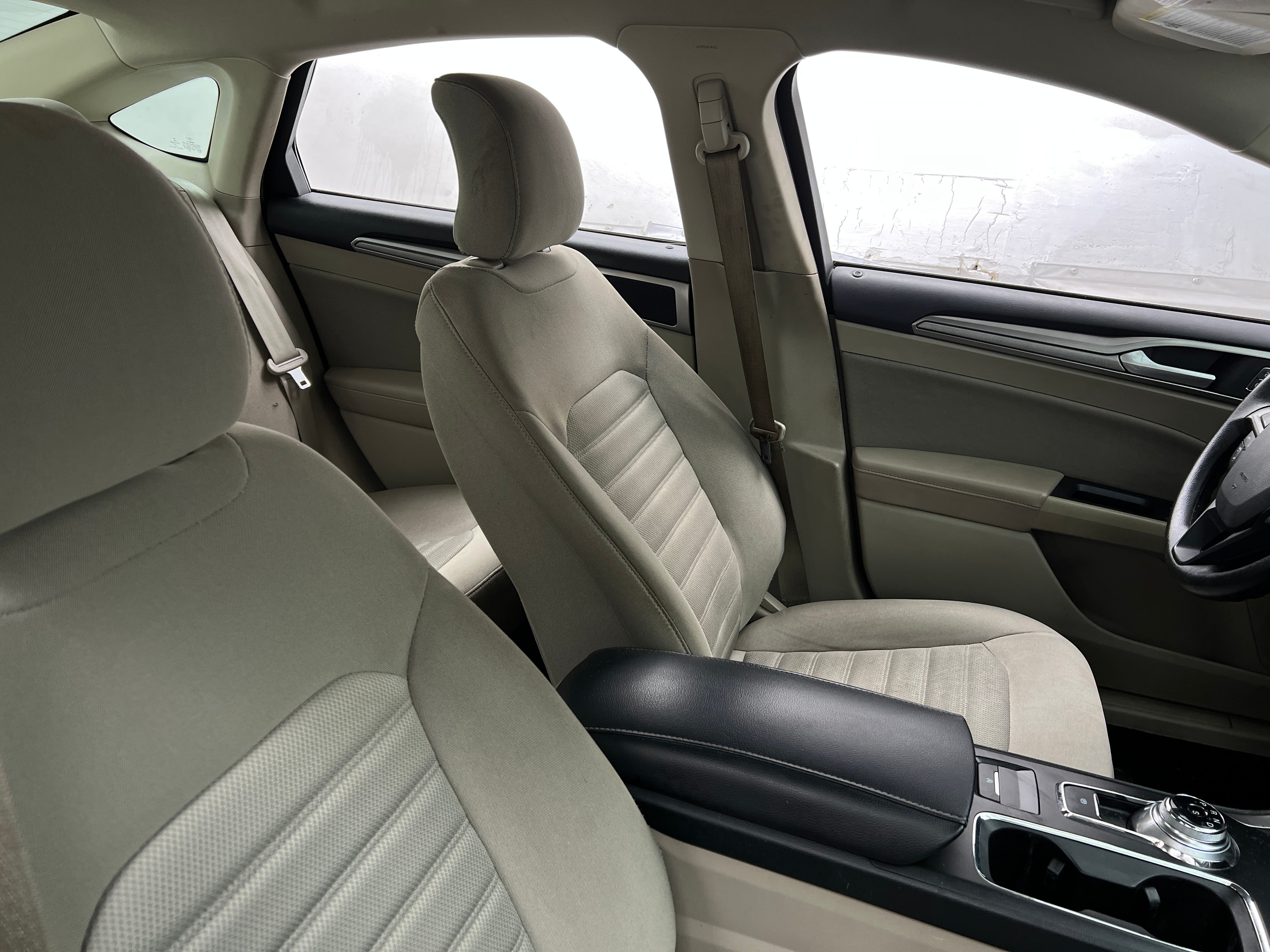 2019 Ford Fusion SE 2