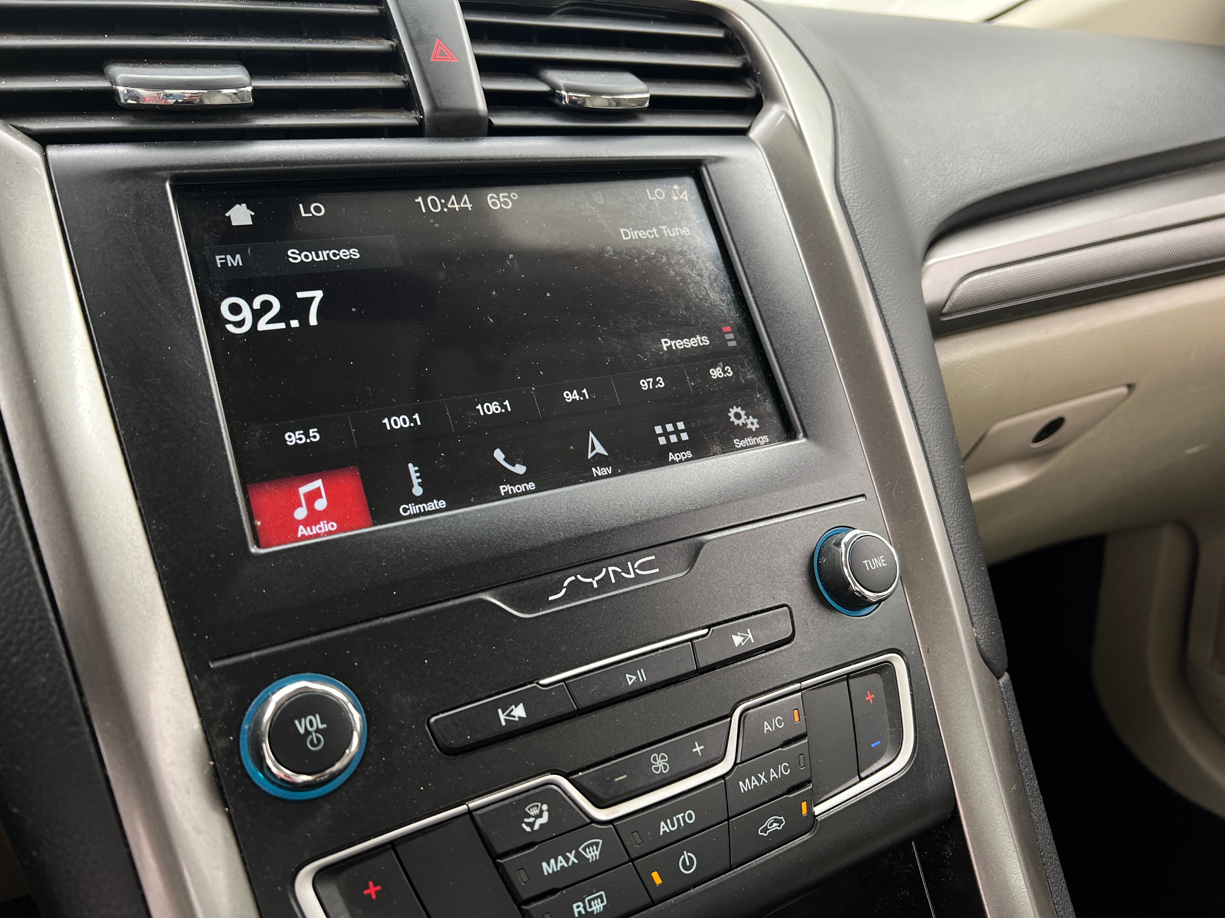 2019 Ford Fusion SE 4