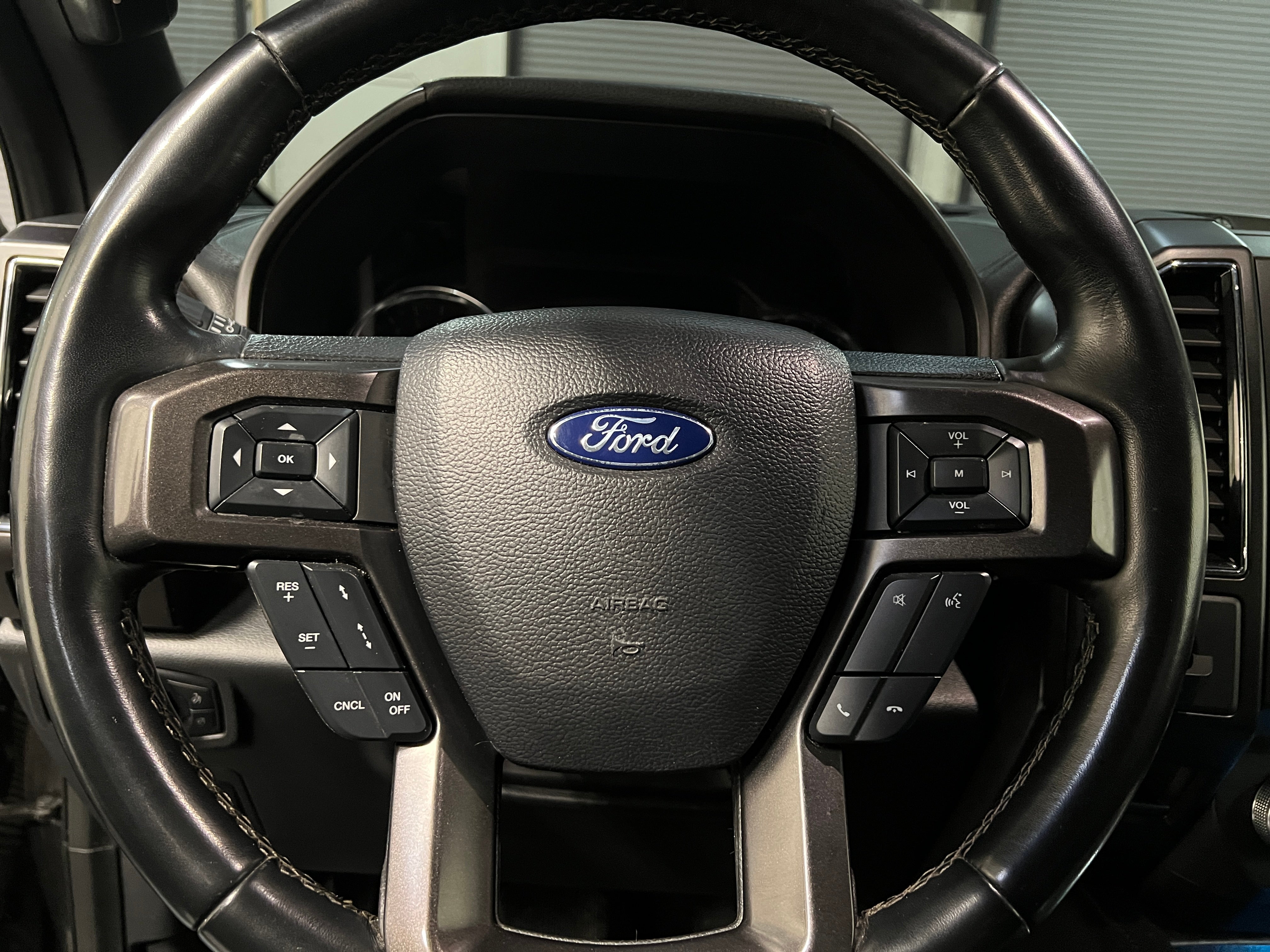 2021 Ford Expedition MAX Limited 4