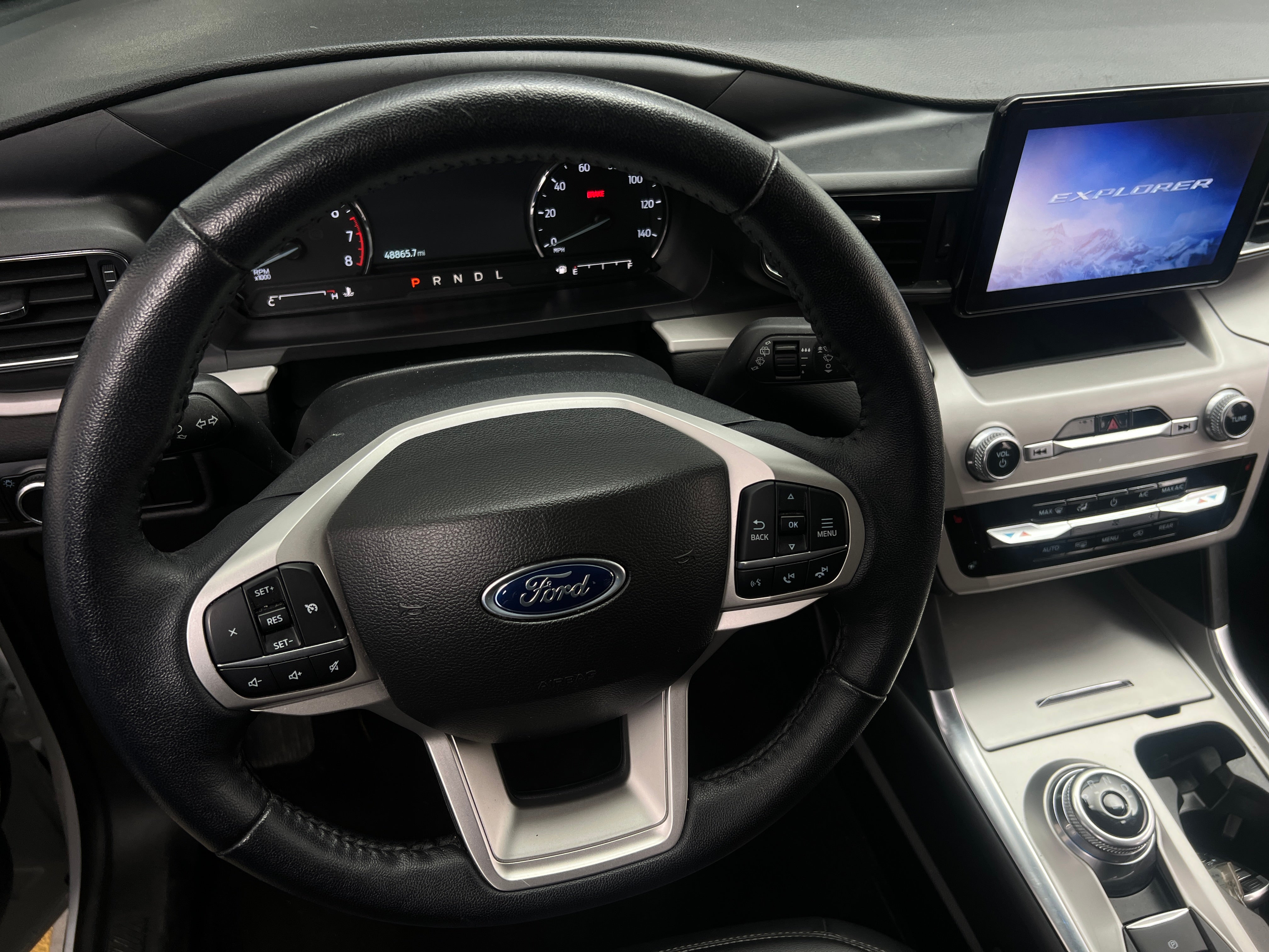 2023 Ford Explorer XLT 5