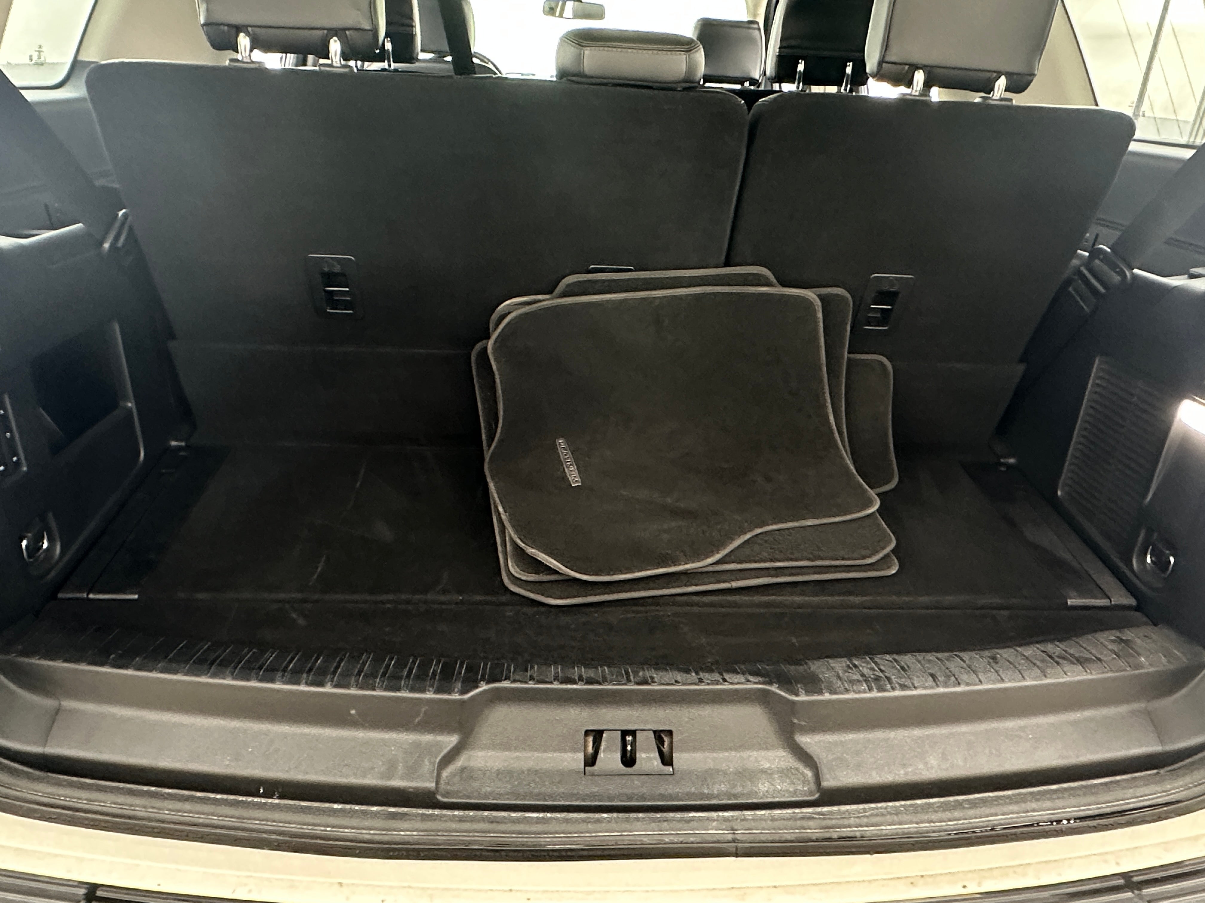 2021 Ford Expedition Platinum 6