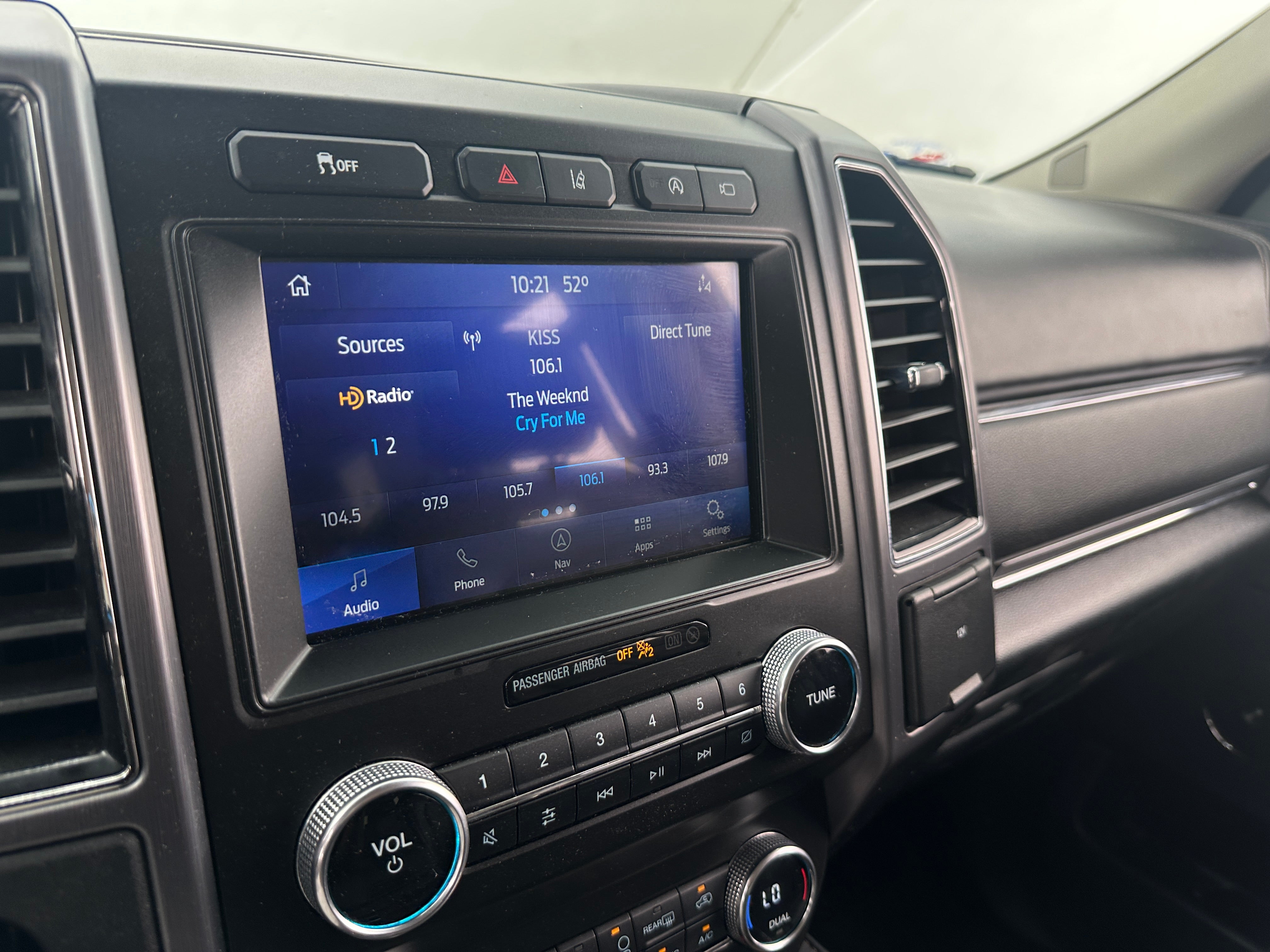 2021 Ford Expedition Platinum 3