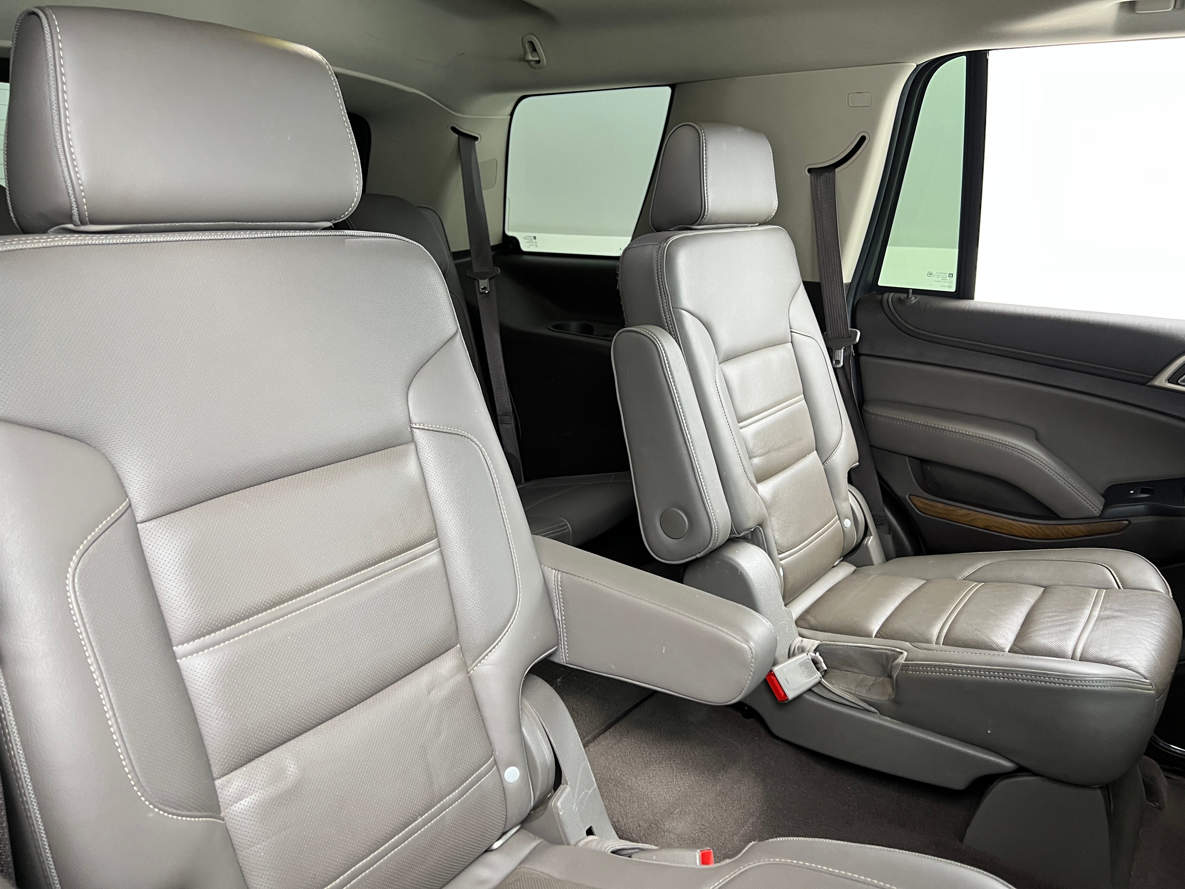 2019 GMC Yukon Denali 5
