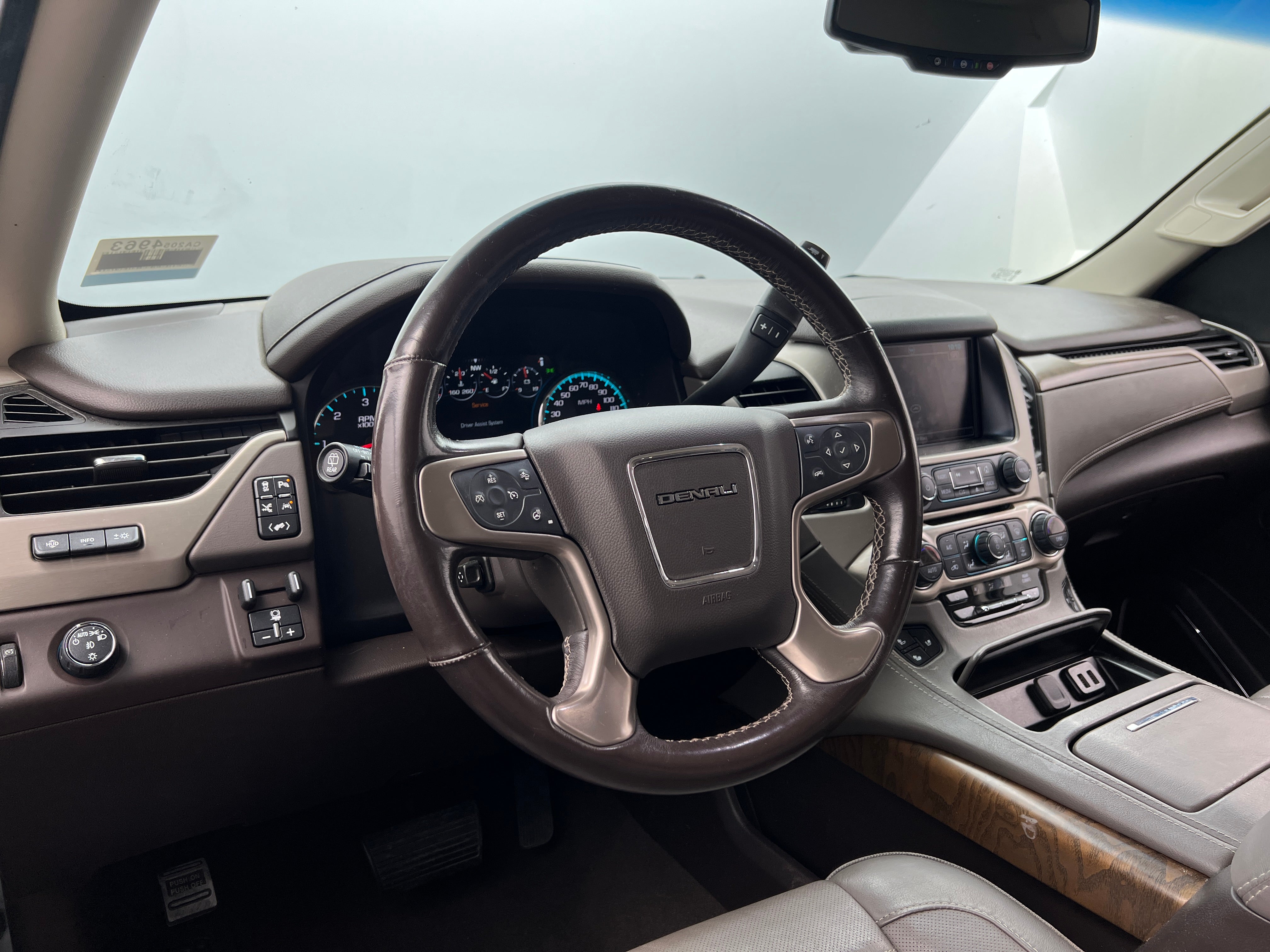 2019 GMC Yukon Denali 2