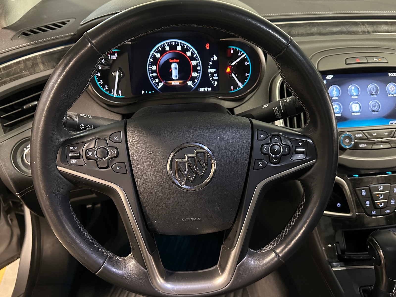 Thumbnail: 2014 Buick LaCrosse - 4