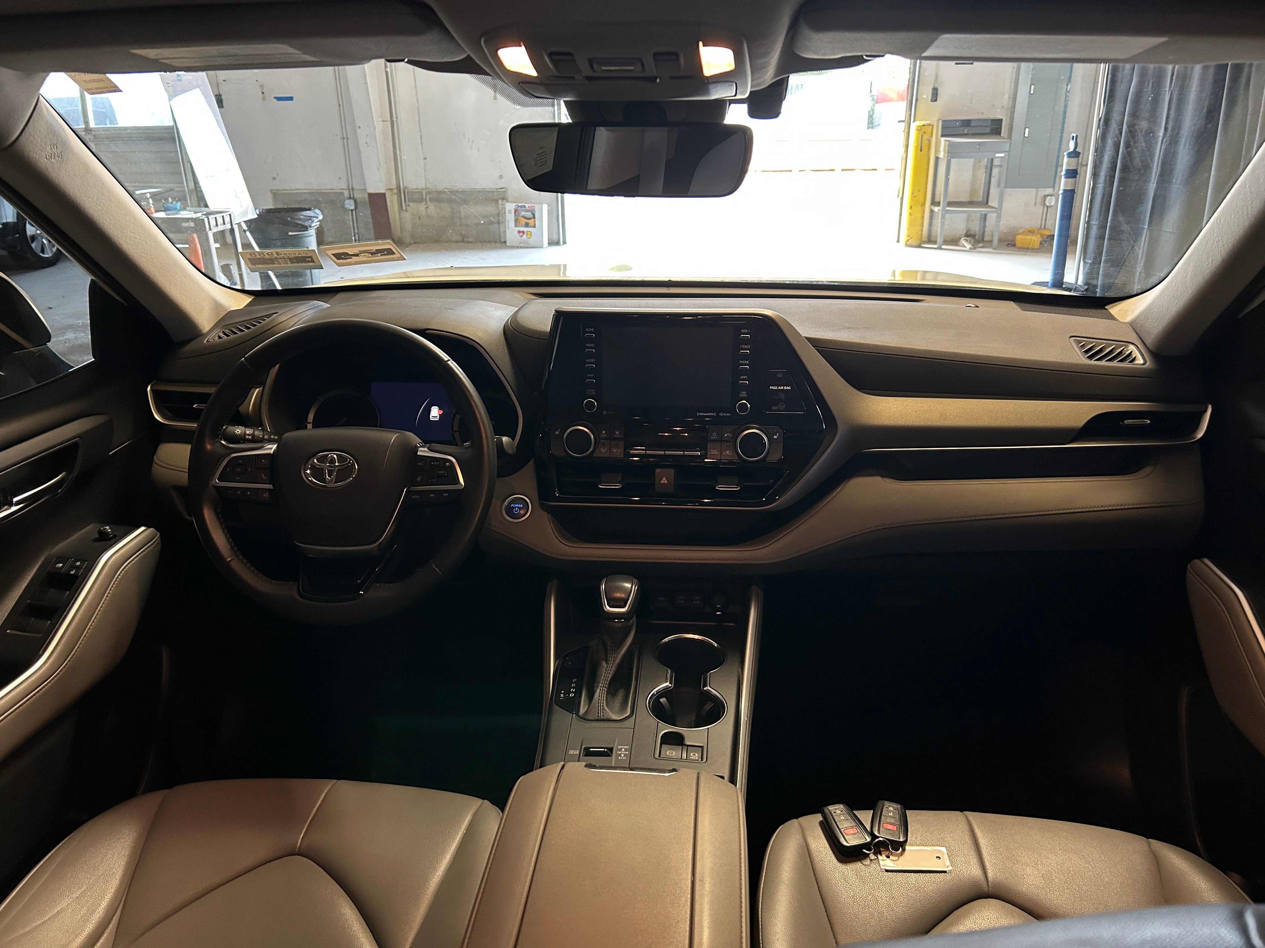 2021 Toyota Highlander XLE 3