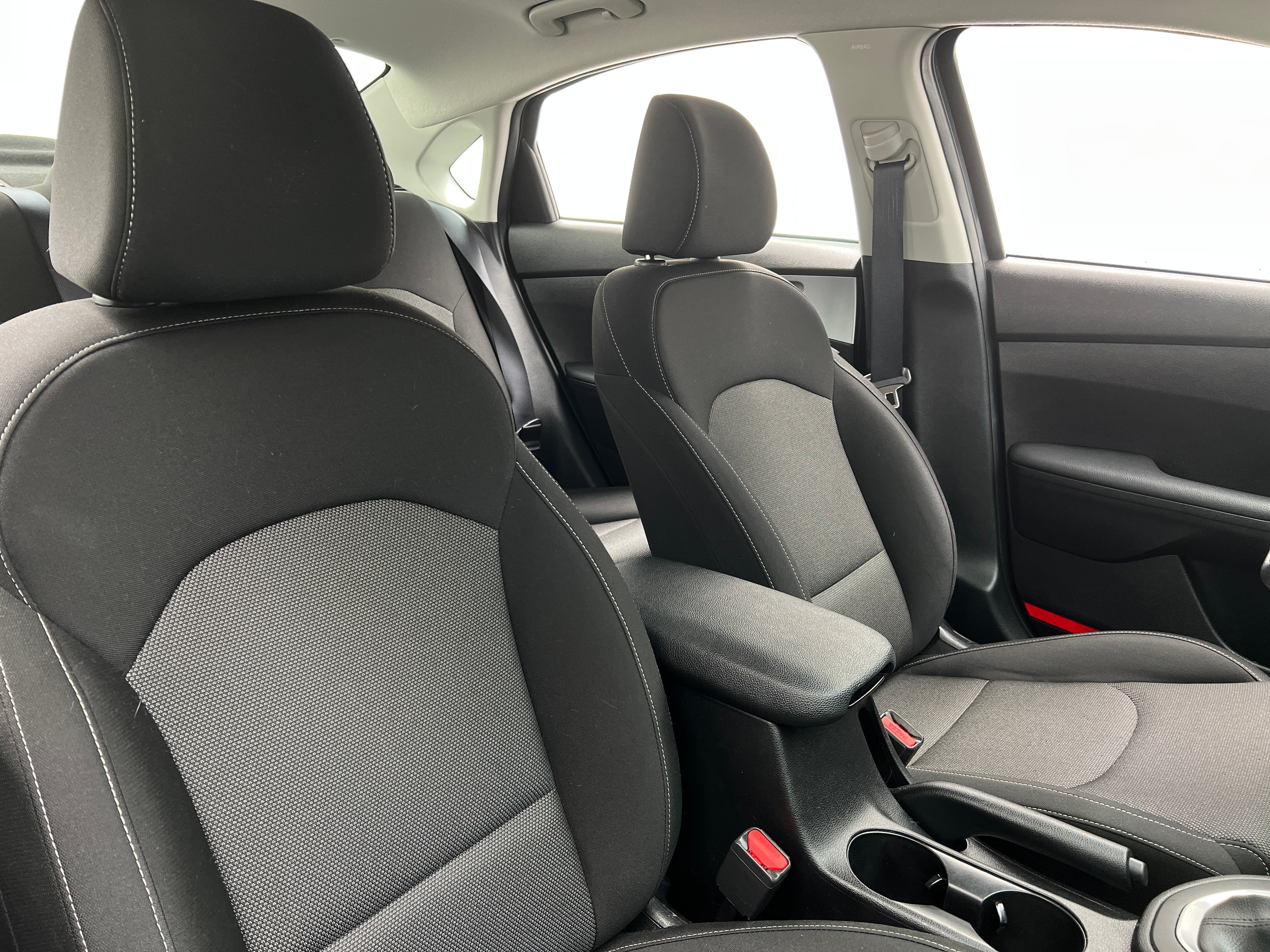 2023 Kia Forte LXS 2