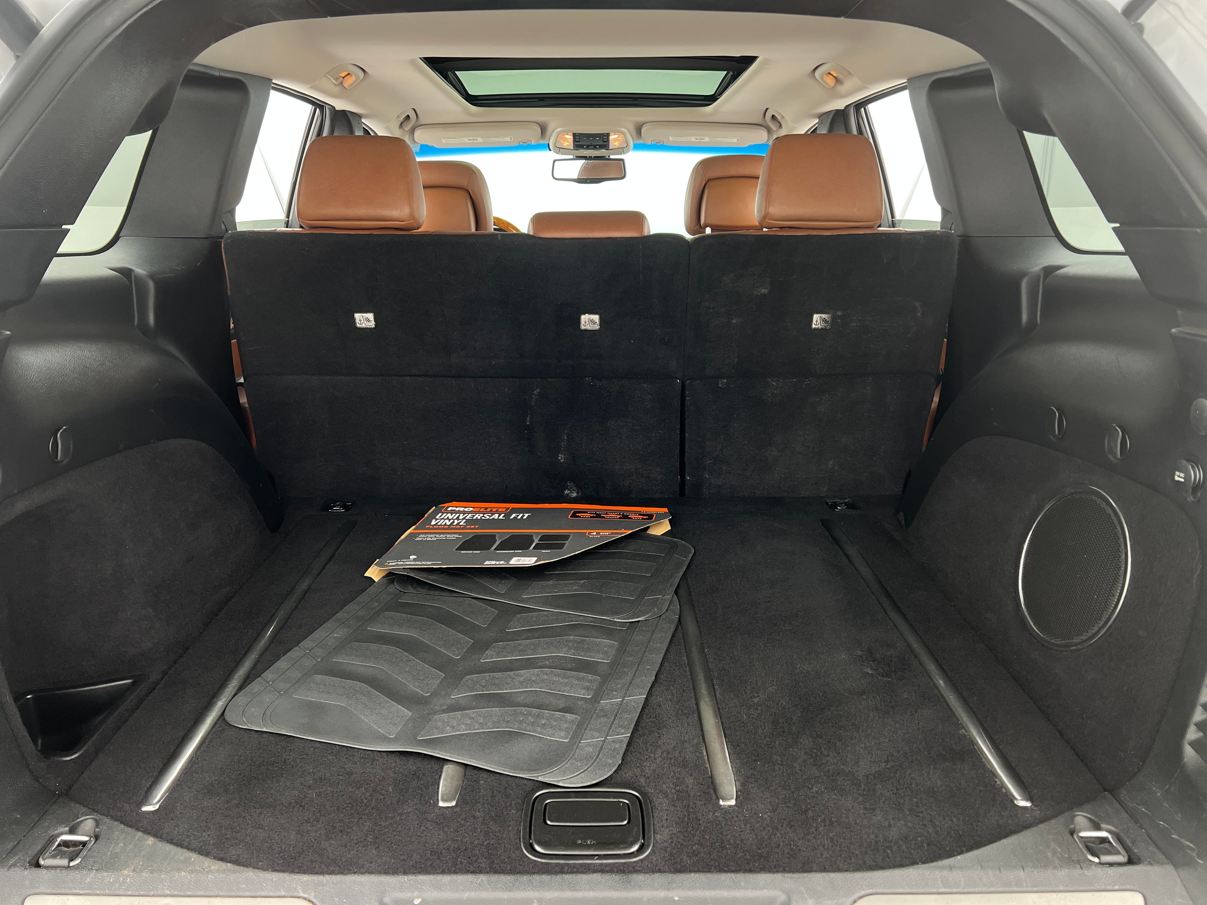 2013 Jeep Grand Cherokee Overland 6