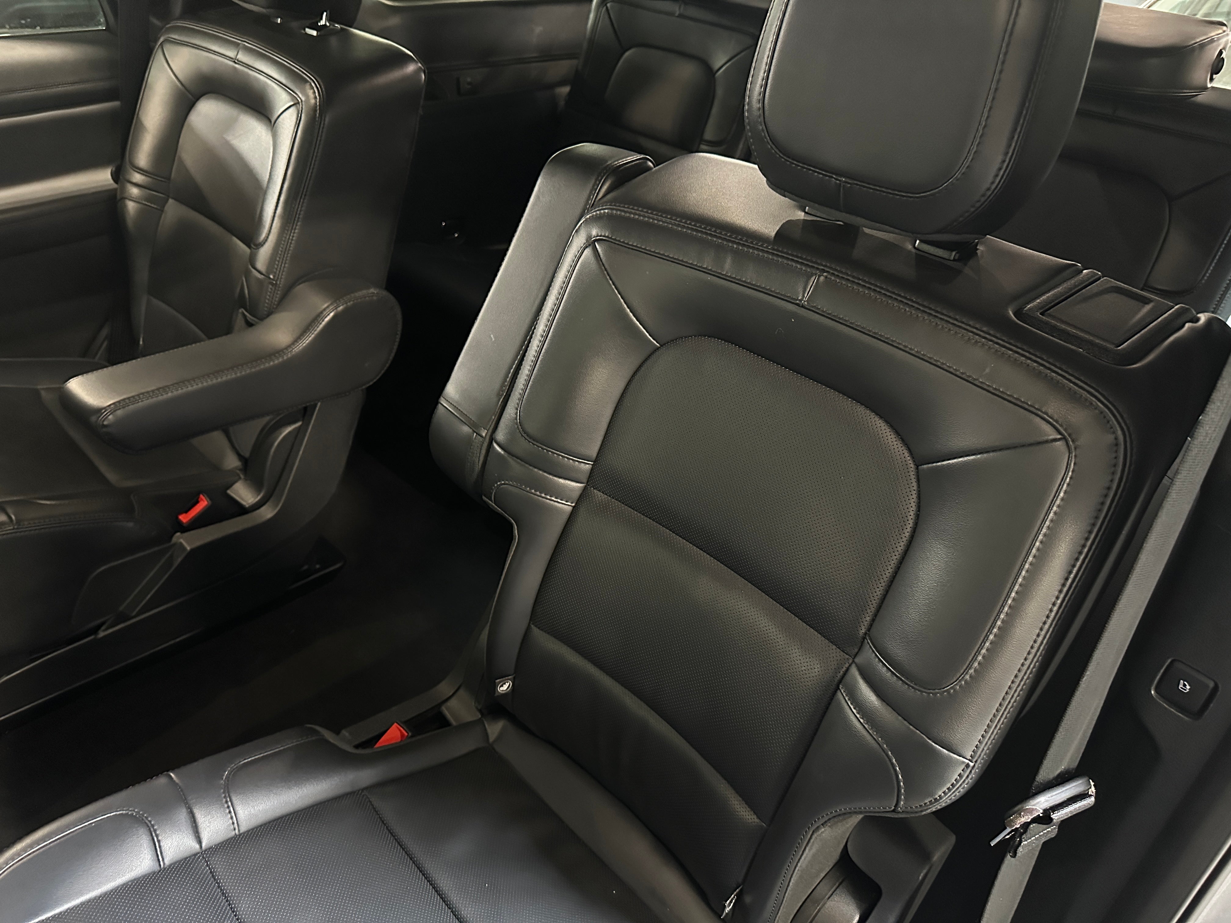 2023 Lincoln Navigator Standard 6