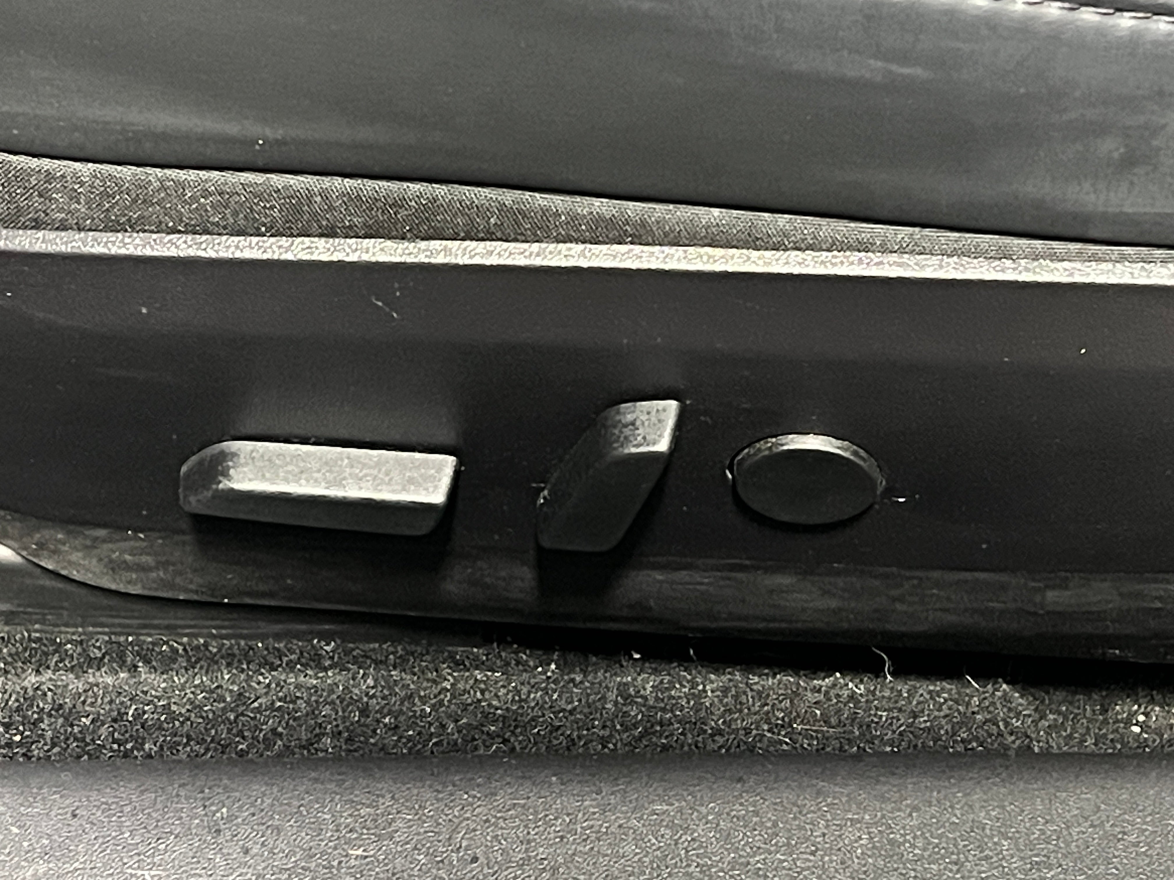 Used 2019 Tesla Model 3 Long Range with VIN 5YJ3E1EB1KF388620 for sale in Oak Creek, WI