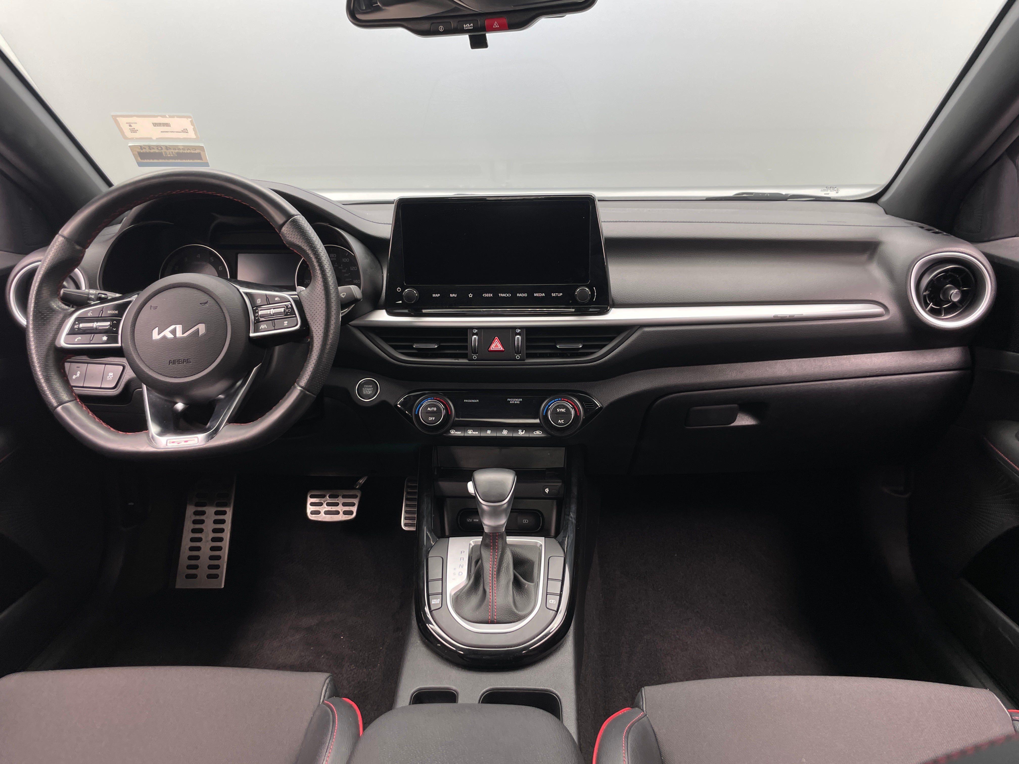 2024 Kia Forte GT 3