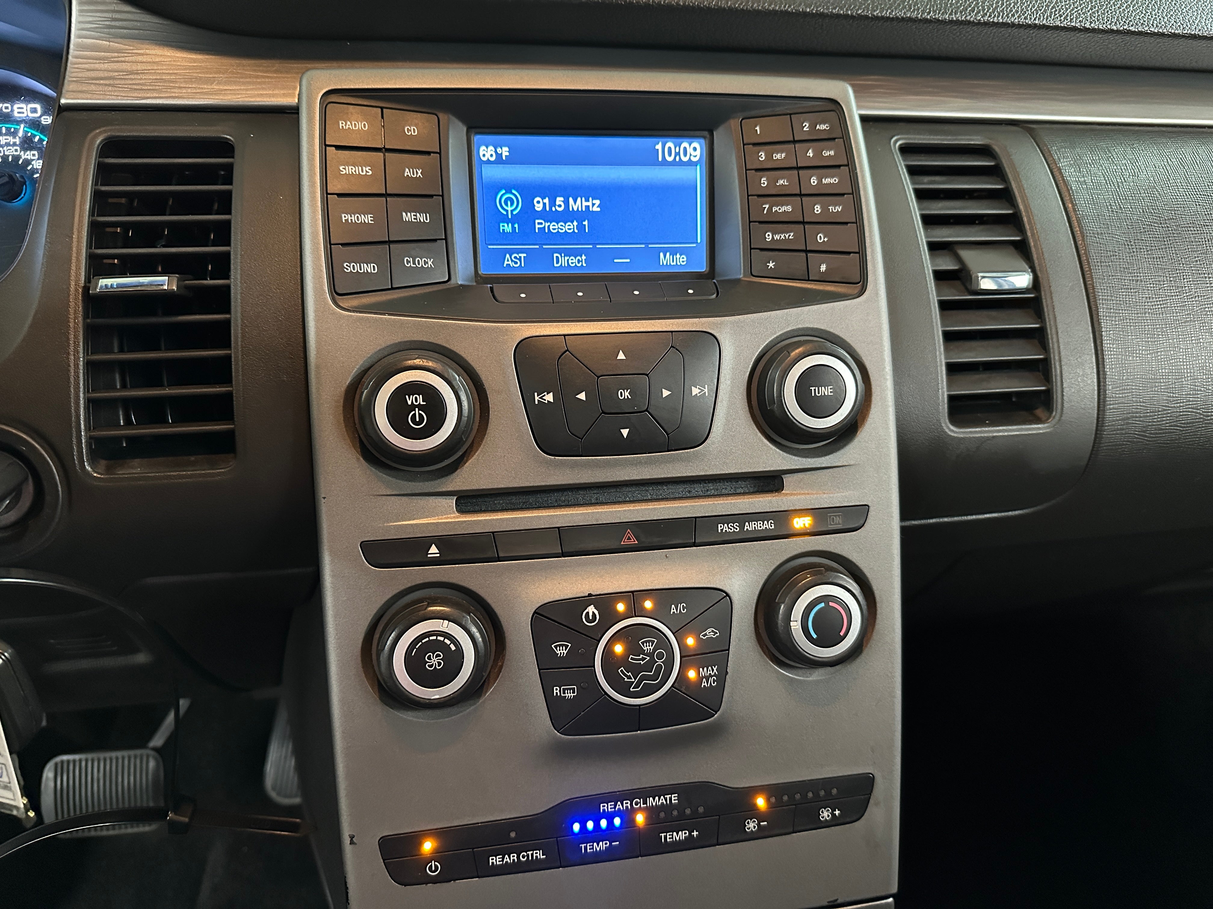 2015 Ford Flex SE 4