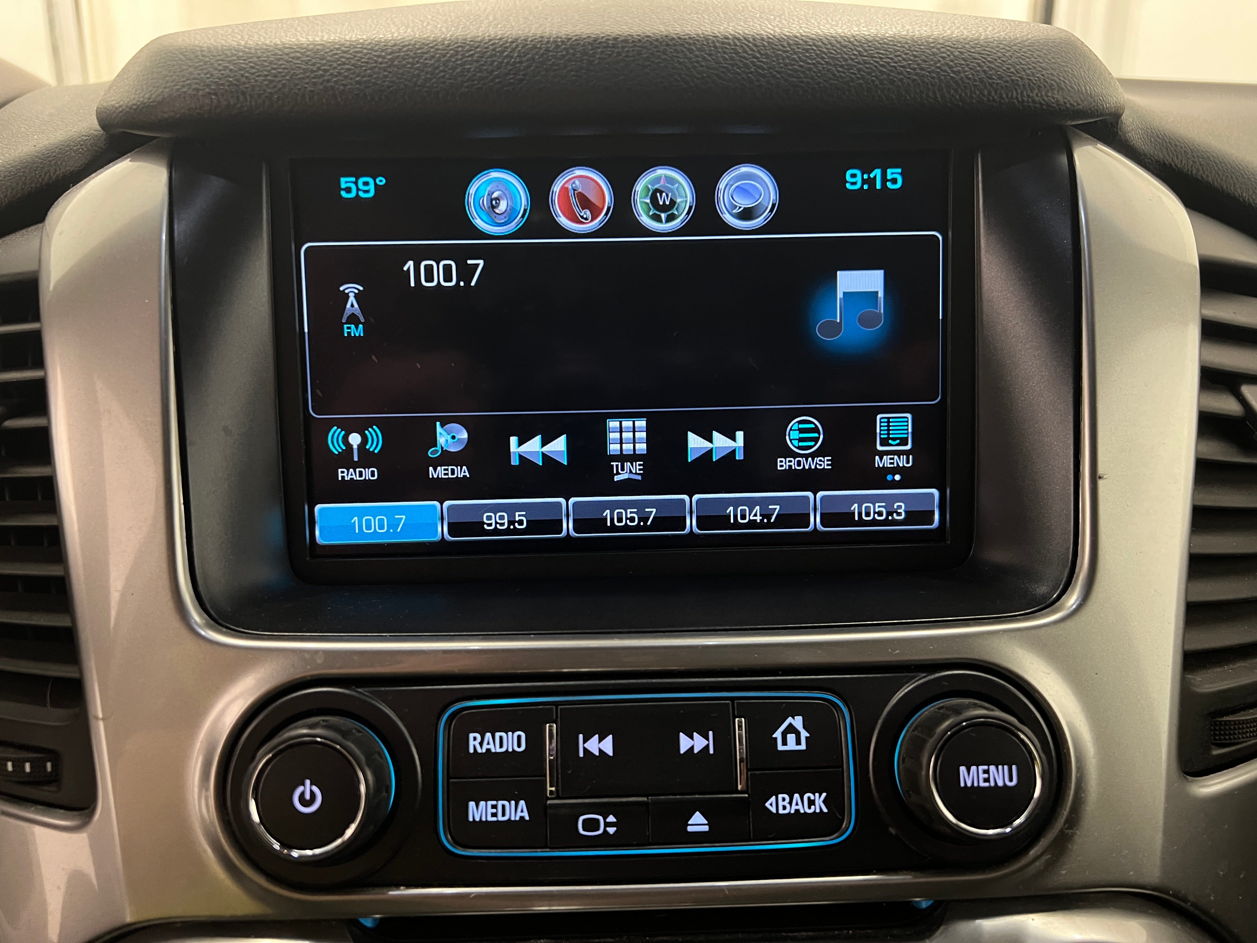 2017 Chevrolet Tahoe LT 3