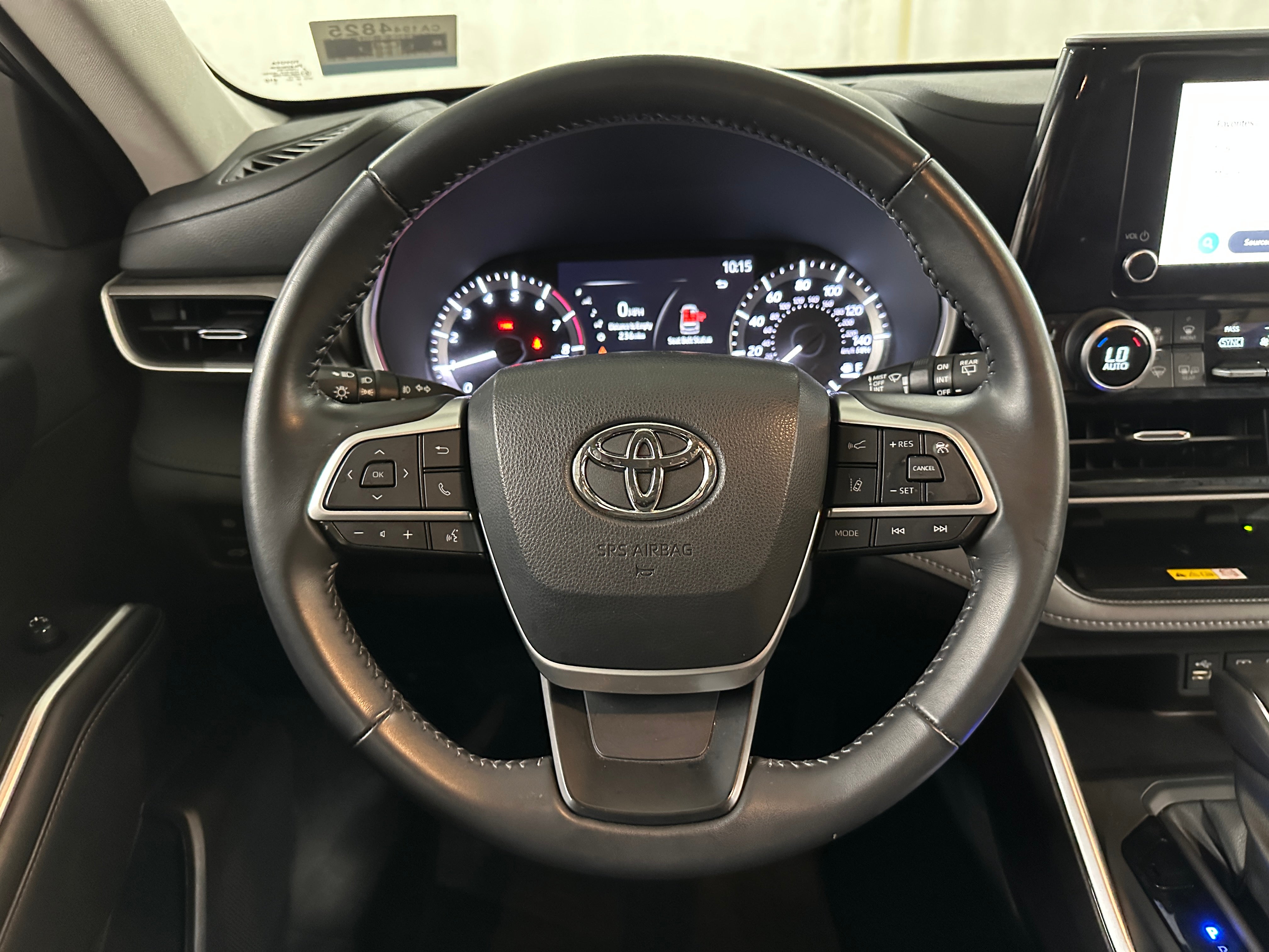 2023 Toyota Highlander XLE 4