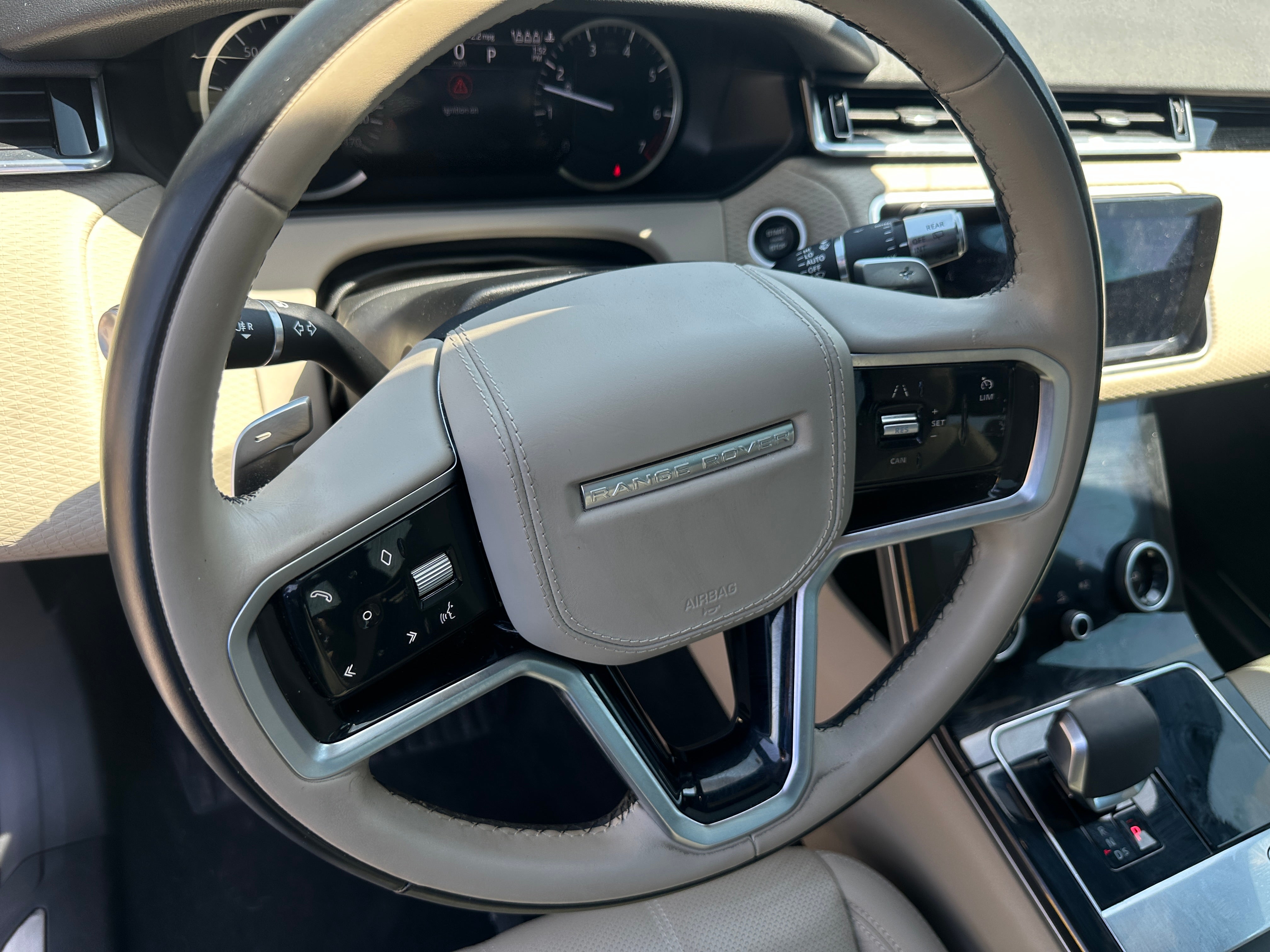 2022 Land Rover Range Rover Velar R-Dynamic S 4