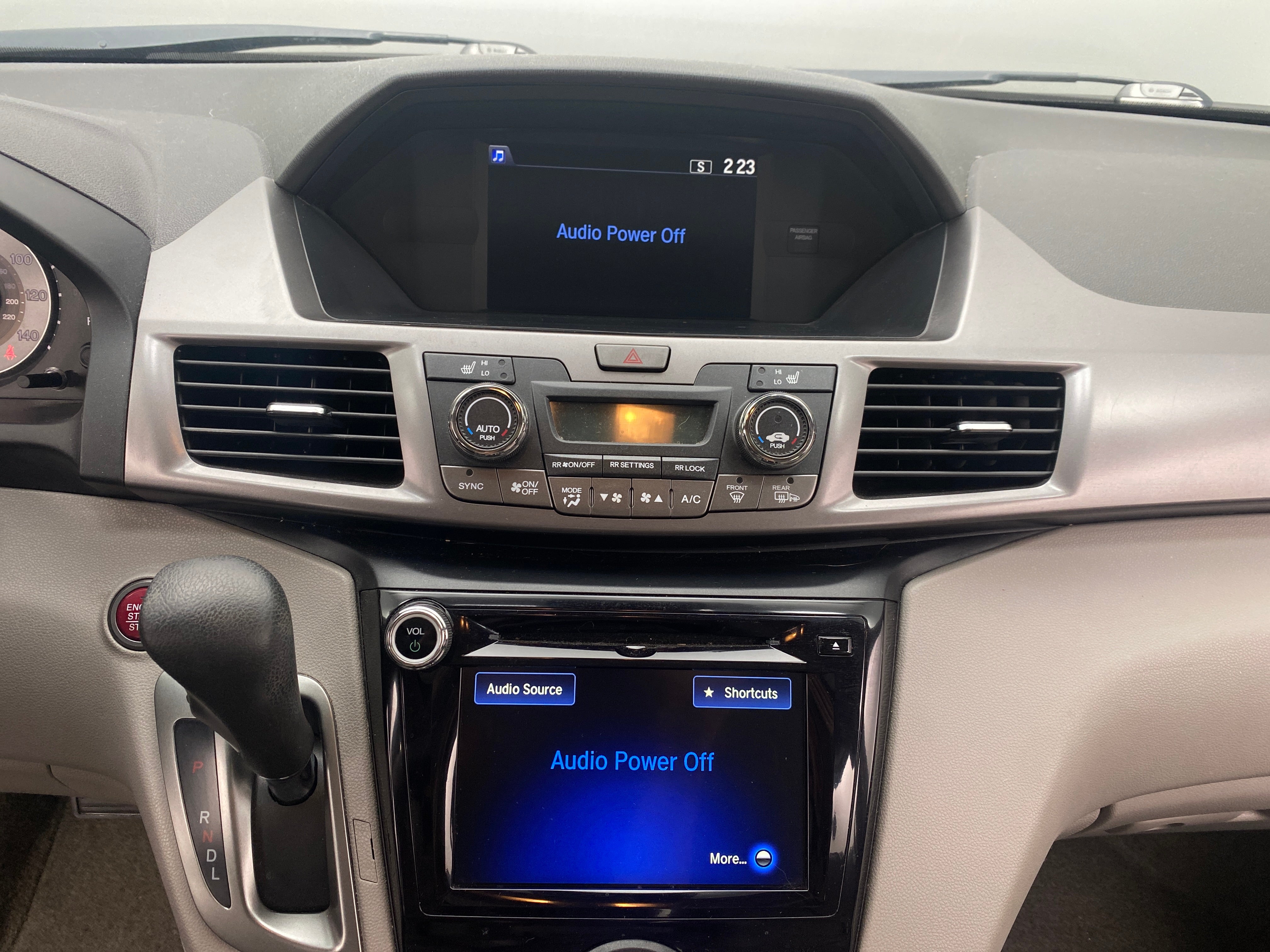 2015 Honda Odyssey EX-L 4