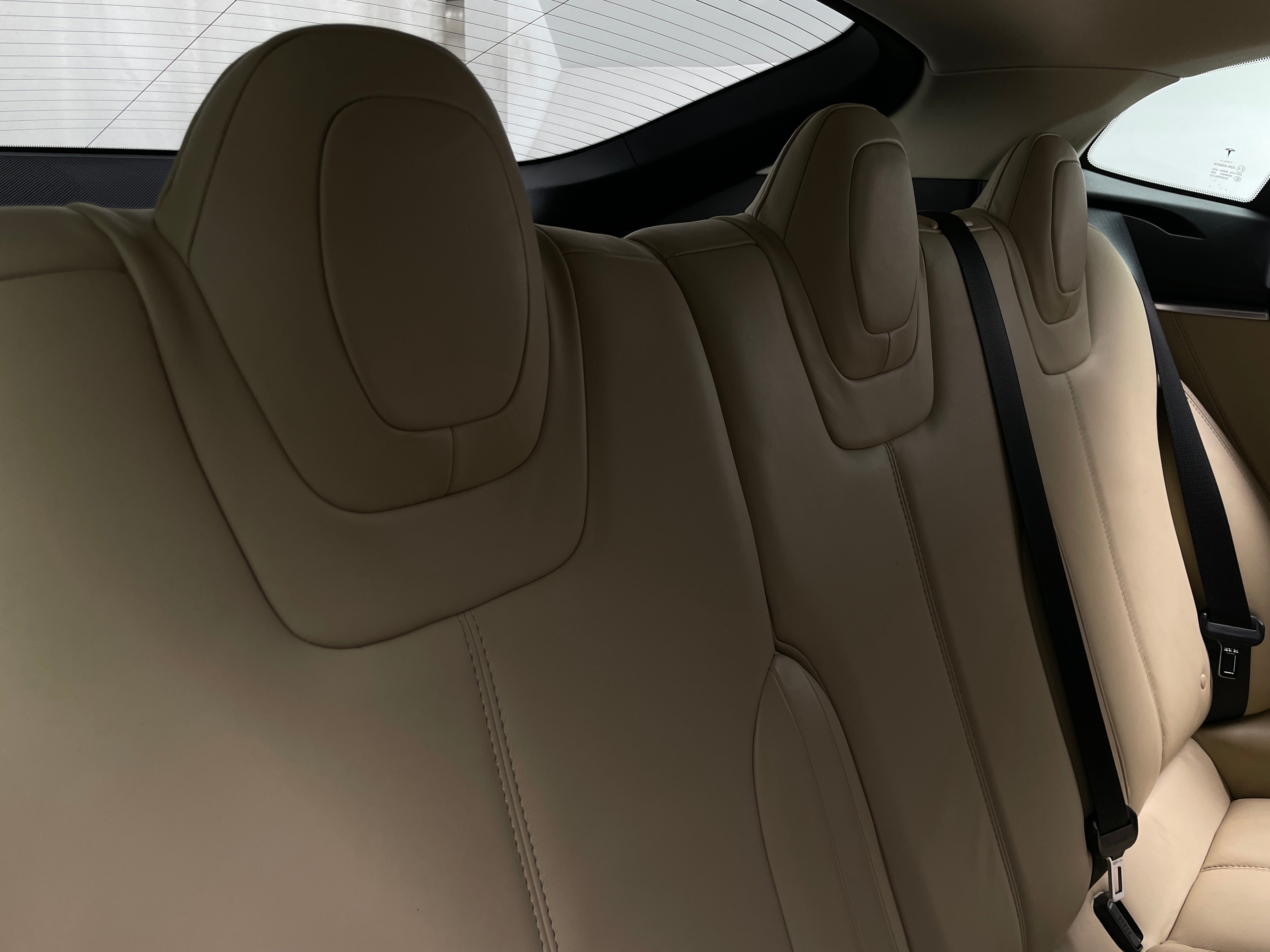 2014 Tesla Model S Base 5