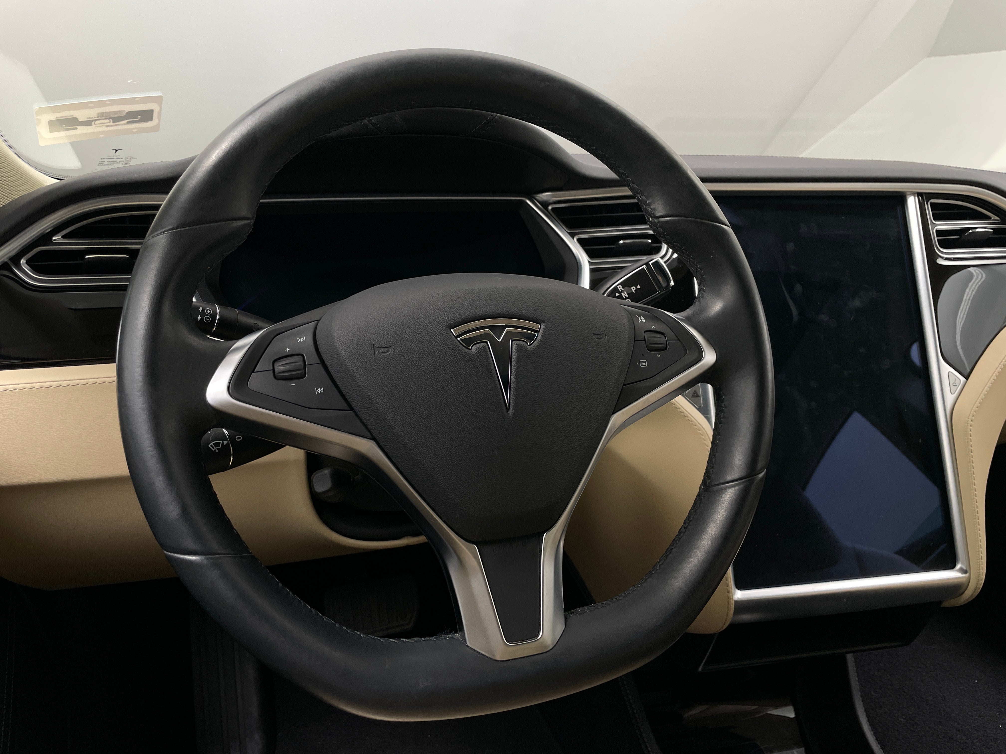 2014 Tesla Model S Base 4