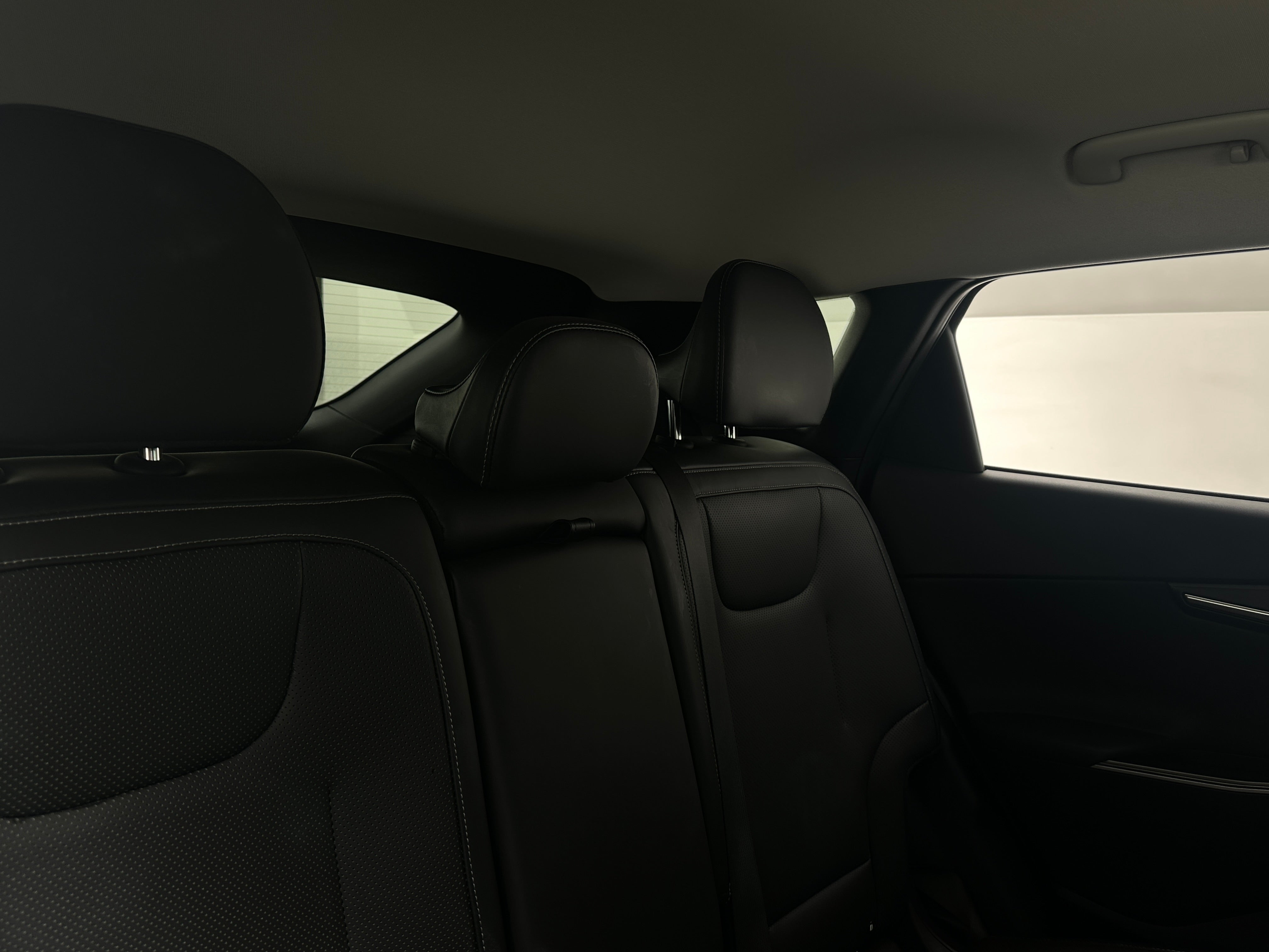 2022 Kia EV6 Wind 5