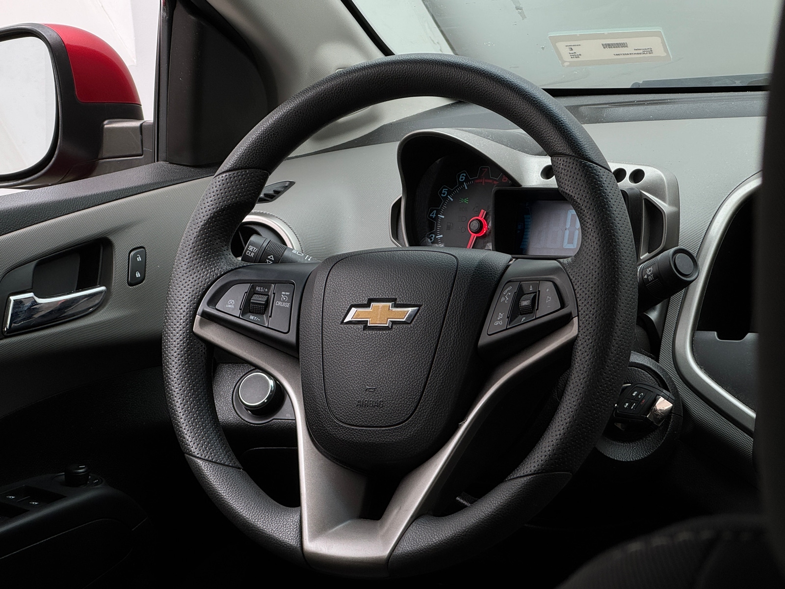 Thumbnail: 2014 Chevrolet Sonic - 5