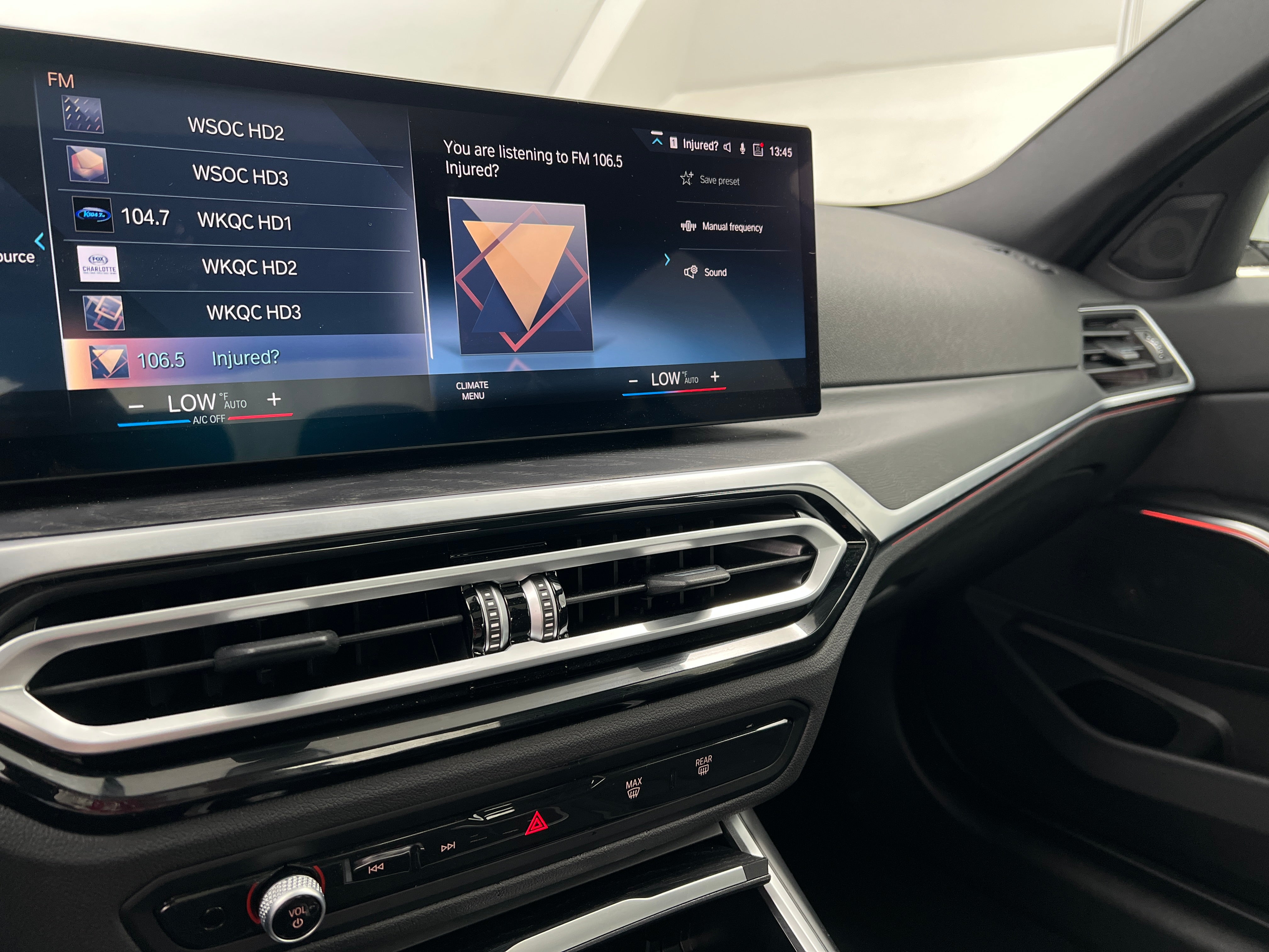 2024 BMW 3 Series 330i xDrive 3