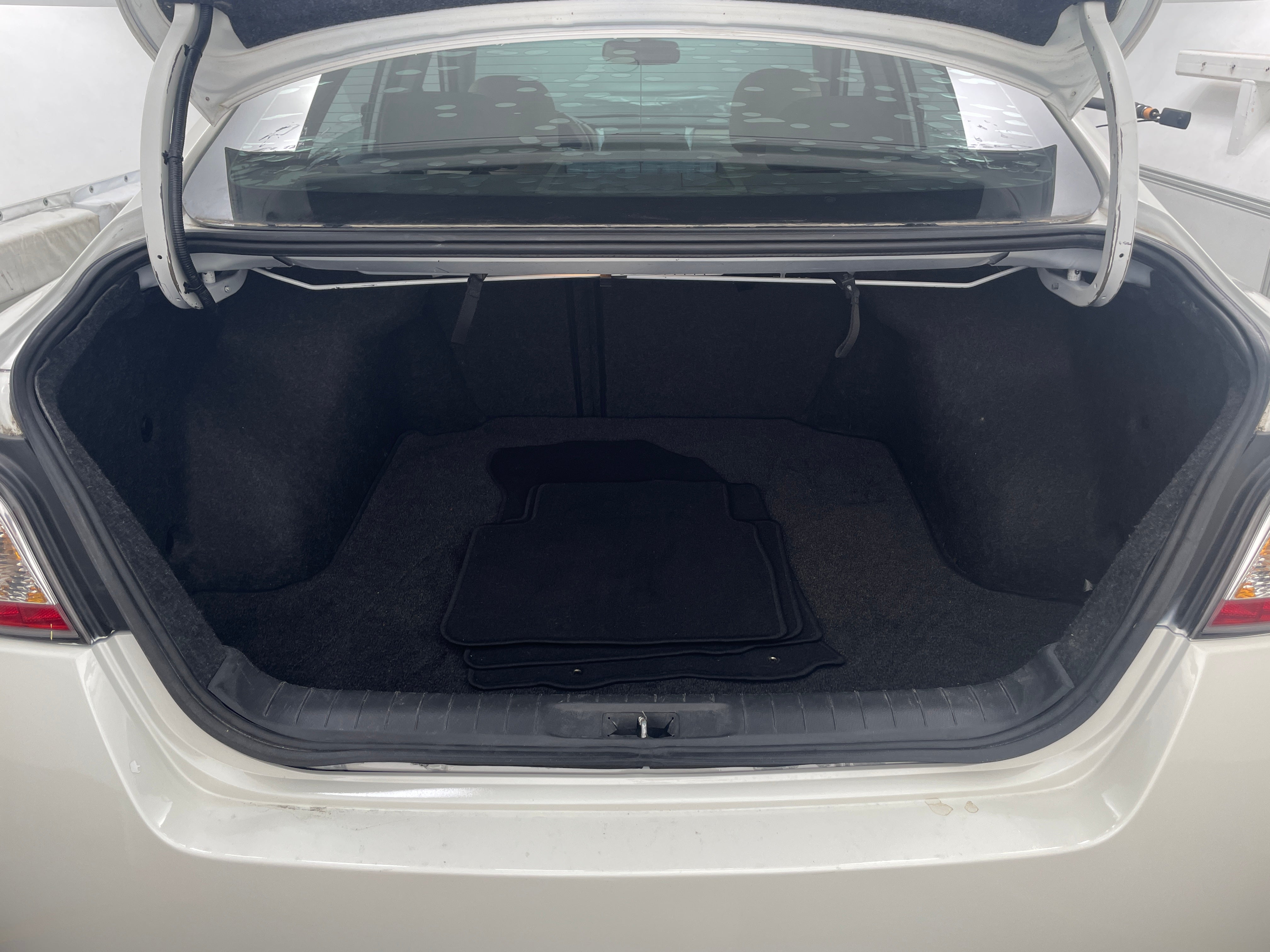 2015 Nissan Altima SL 6